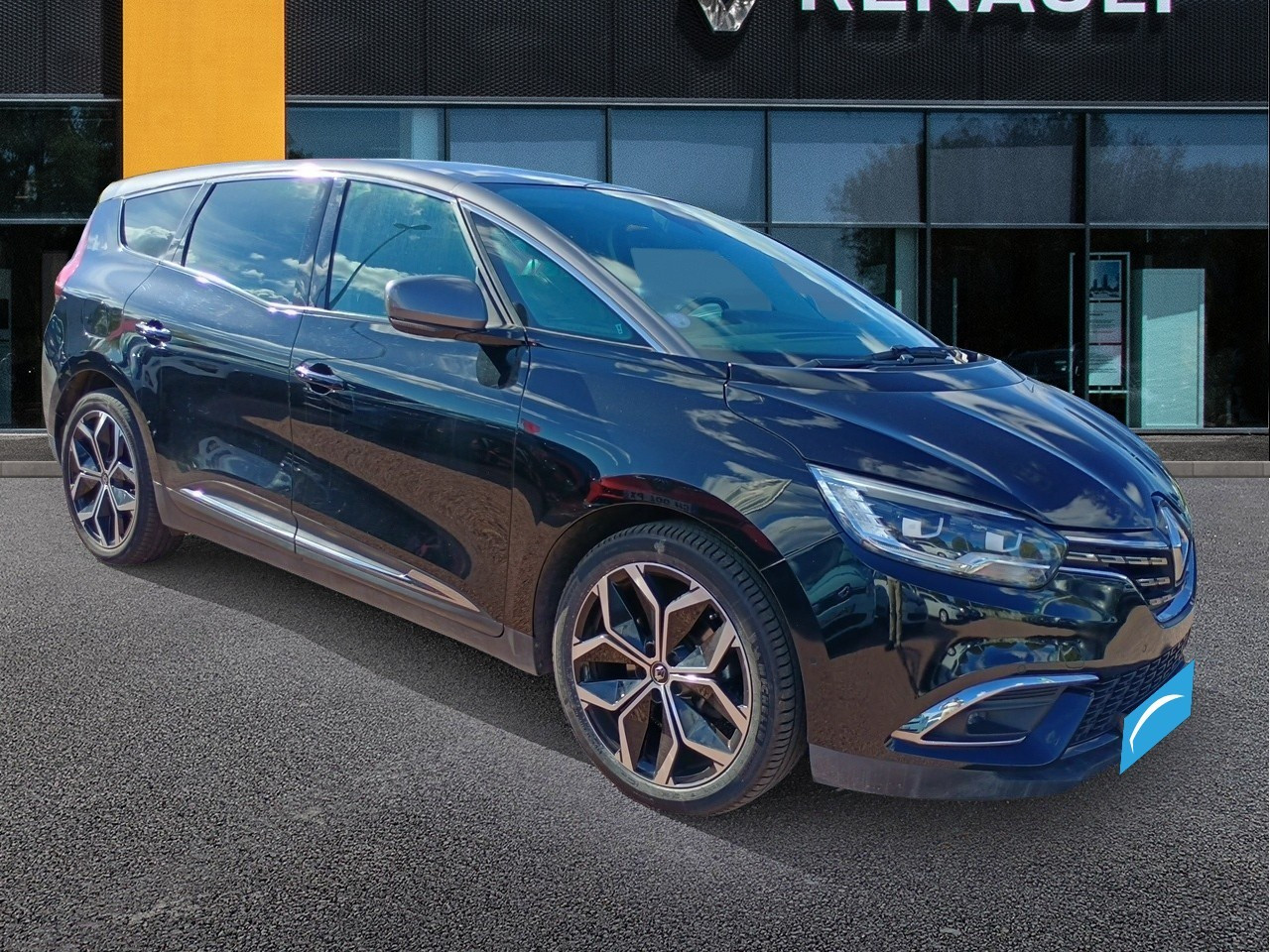 Vente en ligne Renault Grand Scenic 4 Grand Scenic TCe 140 FAP EDC - 21 au prix de 18 990 €