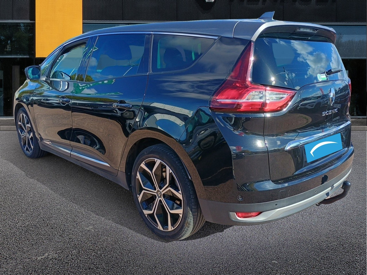 Vente en ligne Renault Grand Scenic 4 Grand Scenic TCe 140 FAP EDC - 21 au prix de 18 990 €