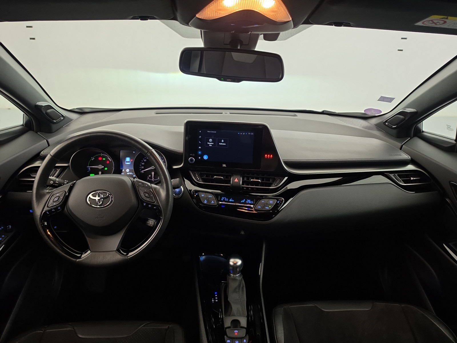 Vente en ligne Toyota C-HR C-HR Hybride 2.0L au prix de 22 990 €