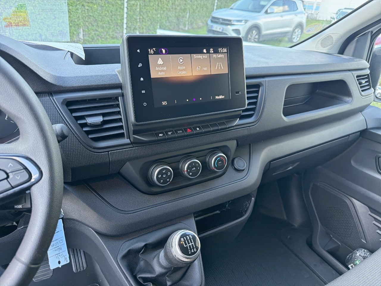 Vente en ligne Renault Trafic 3 Fourgon TRAFIC FG BLUE DCI 130 L1H1 2T8 GSR2 au prix de 23 990 €