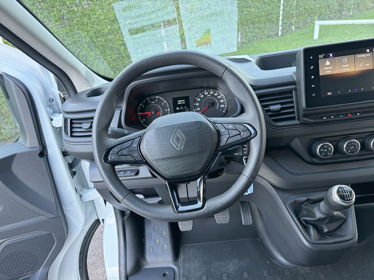 Vente en ligne Renault Trafic 3 Fourgon TRAFIC FG BLUE DCI 130 L1H1 2T8 GSR2 au prix de 23 990 €