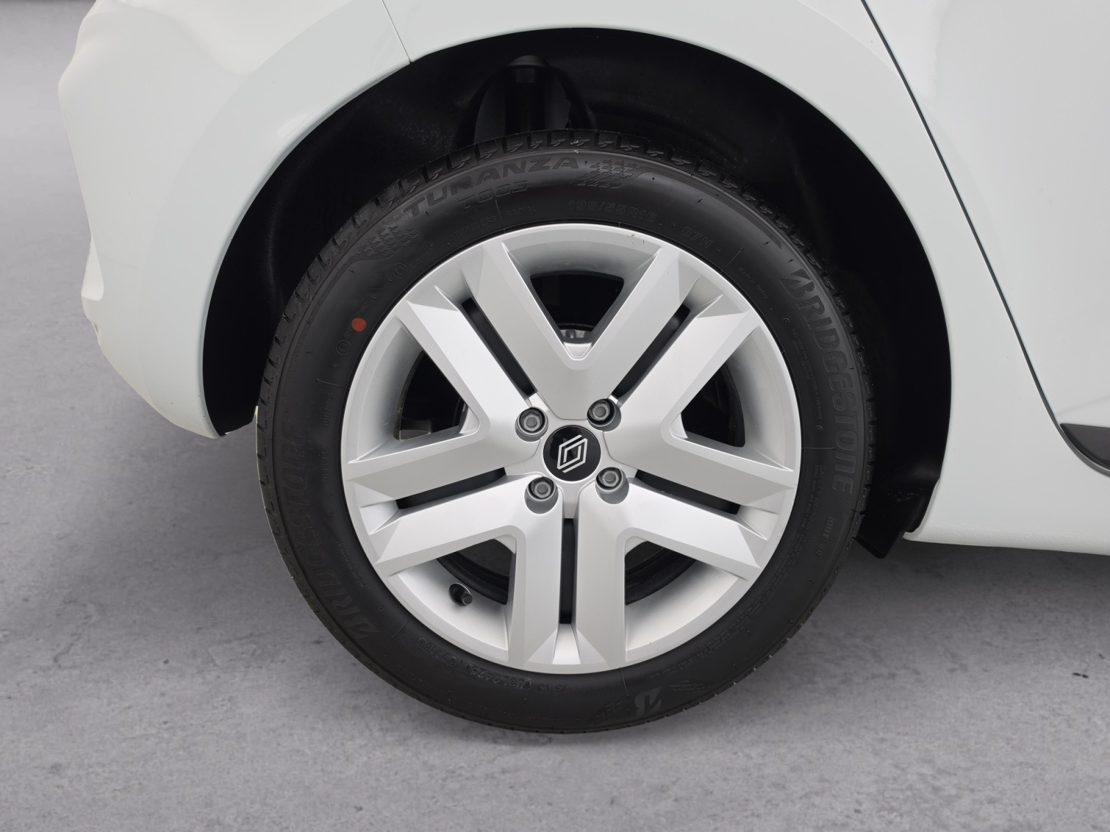 Vente en ligne Renault Clio 5 Clio SCe 65 ch GSR2 au prix de 13 980 €