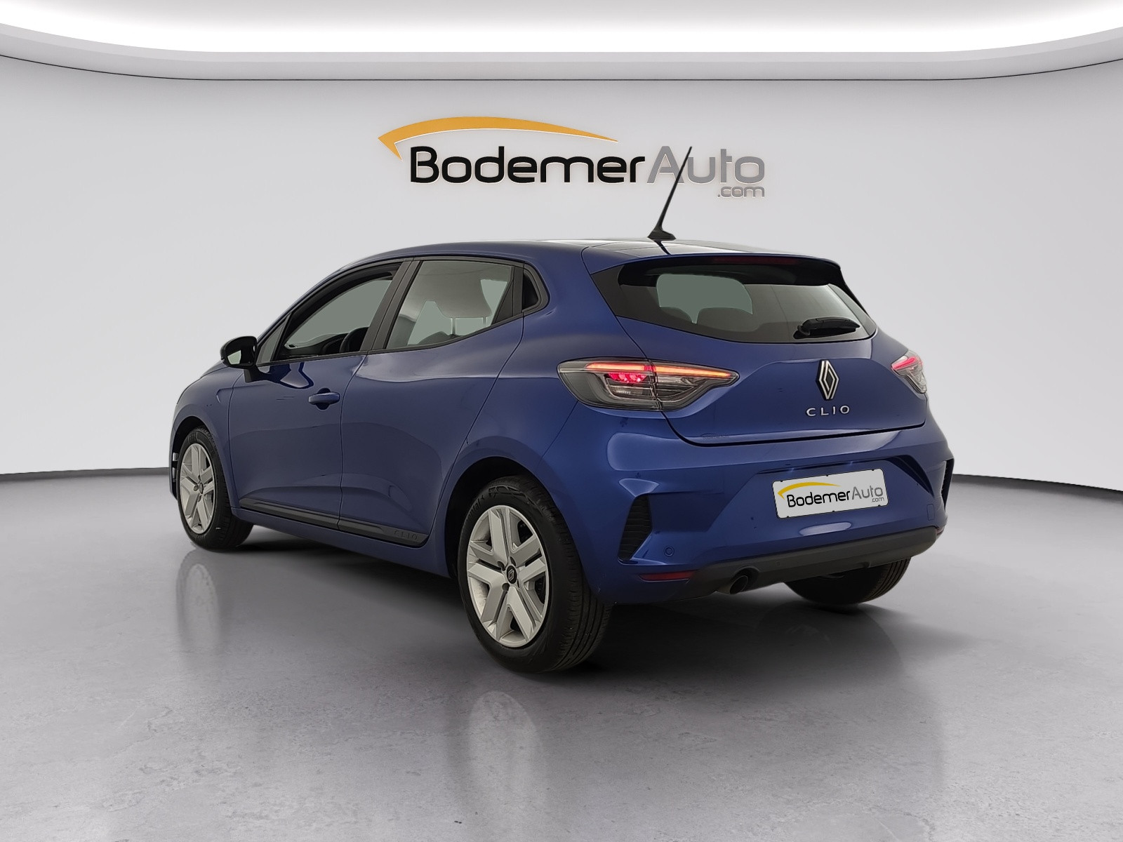 Vente en ligne Renault Clio 5 Clio TCe 90 ch GSR2 au prix de 13 990 €