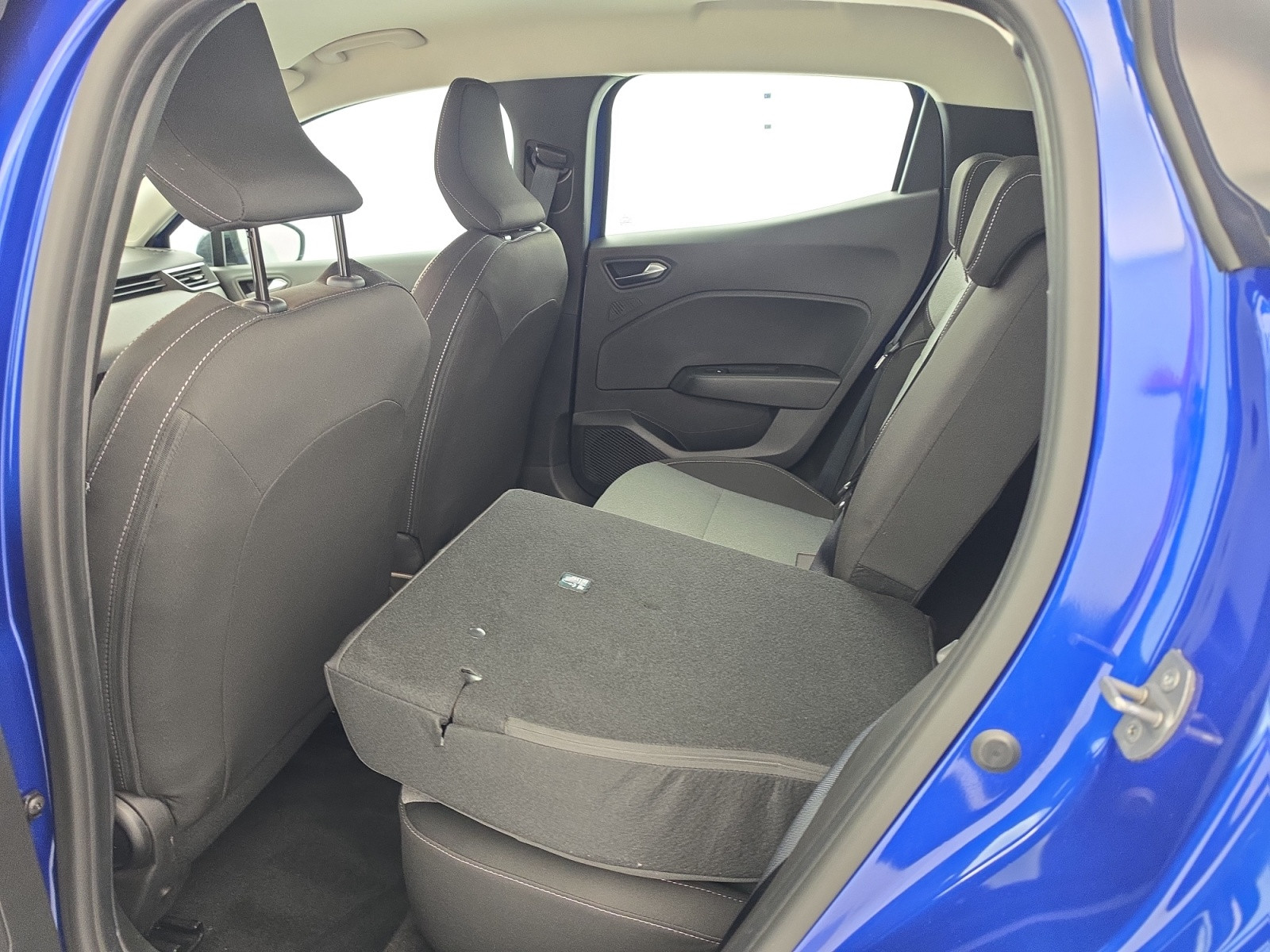 Vente en ligne Renault Clio 5 Clio TCe 90 ch GSR2 au prix de 13 990 €