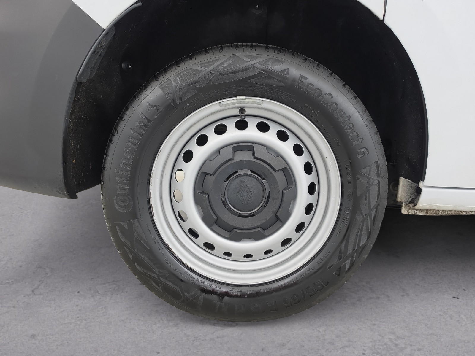 Vente en ligne Renault Kangoo Van  TOLE L1 BLUE DCI 75 GSR2 au prix de 16 990 €