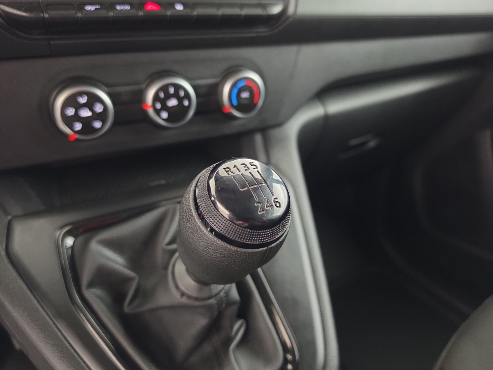 Vente en ligne Renault Kangoo Van  TOLE L1 BLUE DCI 75 GSR2 au prix de 16 990 €