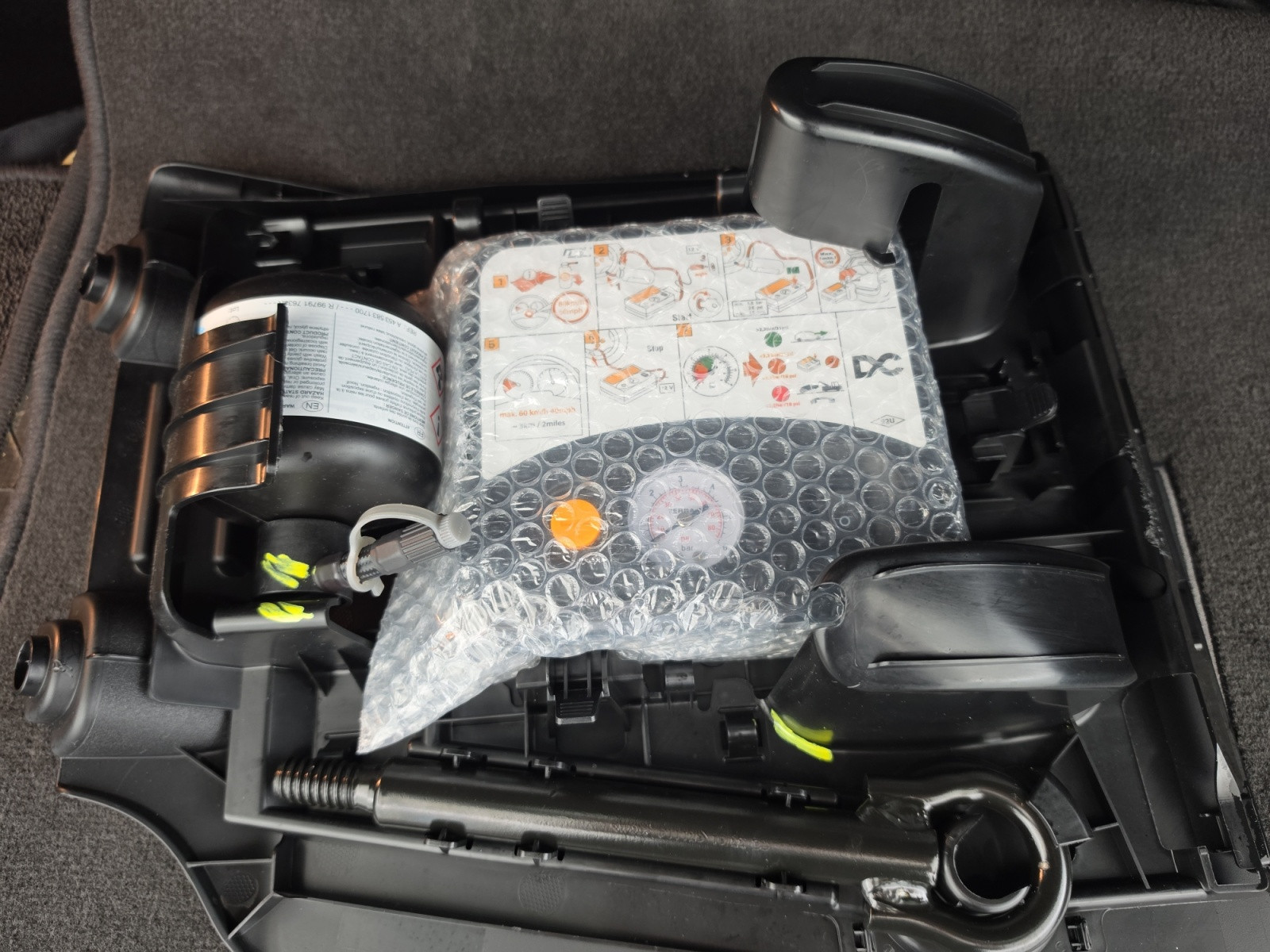 Vente en ligne Renault Twingo Electrique Twingo III E-Tech au prix de 11 990 €