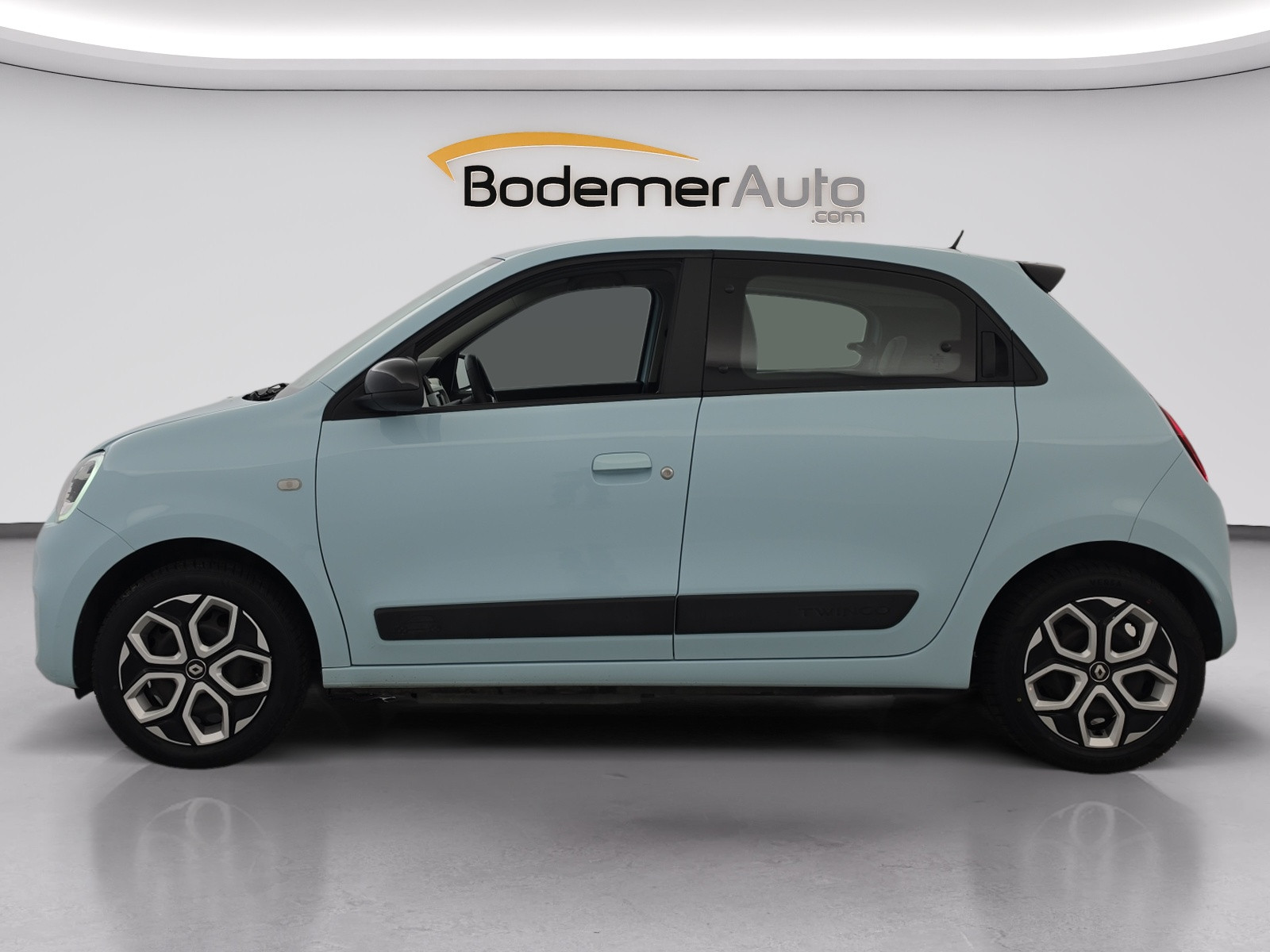 Vente en ligne Renault Twingo Electrique Twingo III E-Tech au prix de 13 990 €