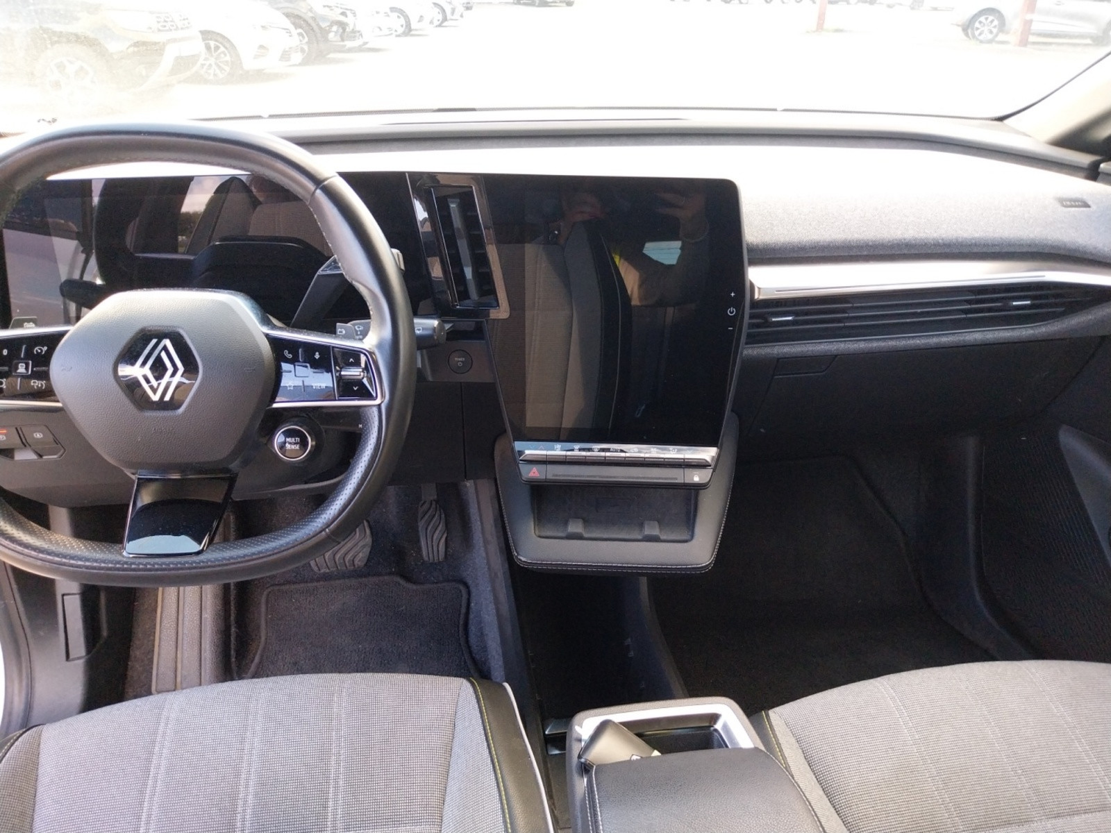 Vente en ligne Renault Megane E-Tech  EV60 220 ch super charge au prix de 25 990 €
