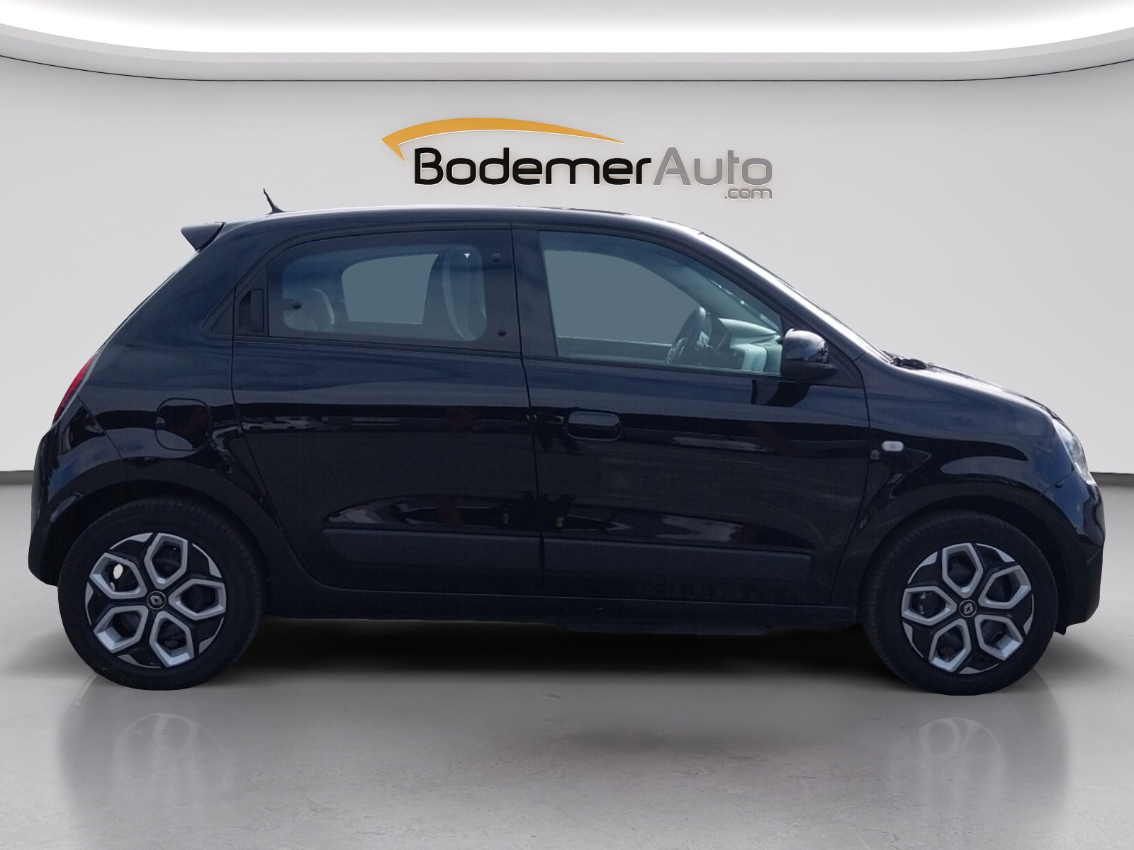 Vente en ligne Renault Twingo Electrique Twingo III E-Tech au prix de 14 990 €
