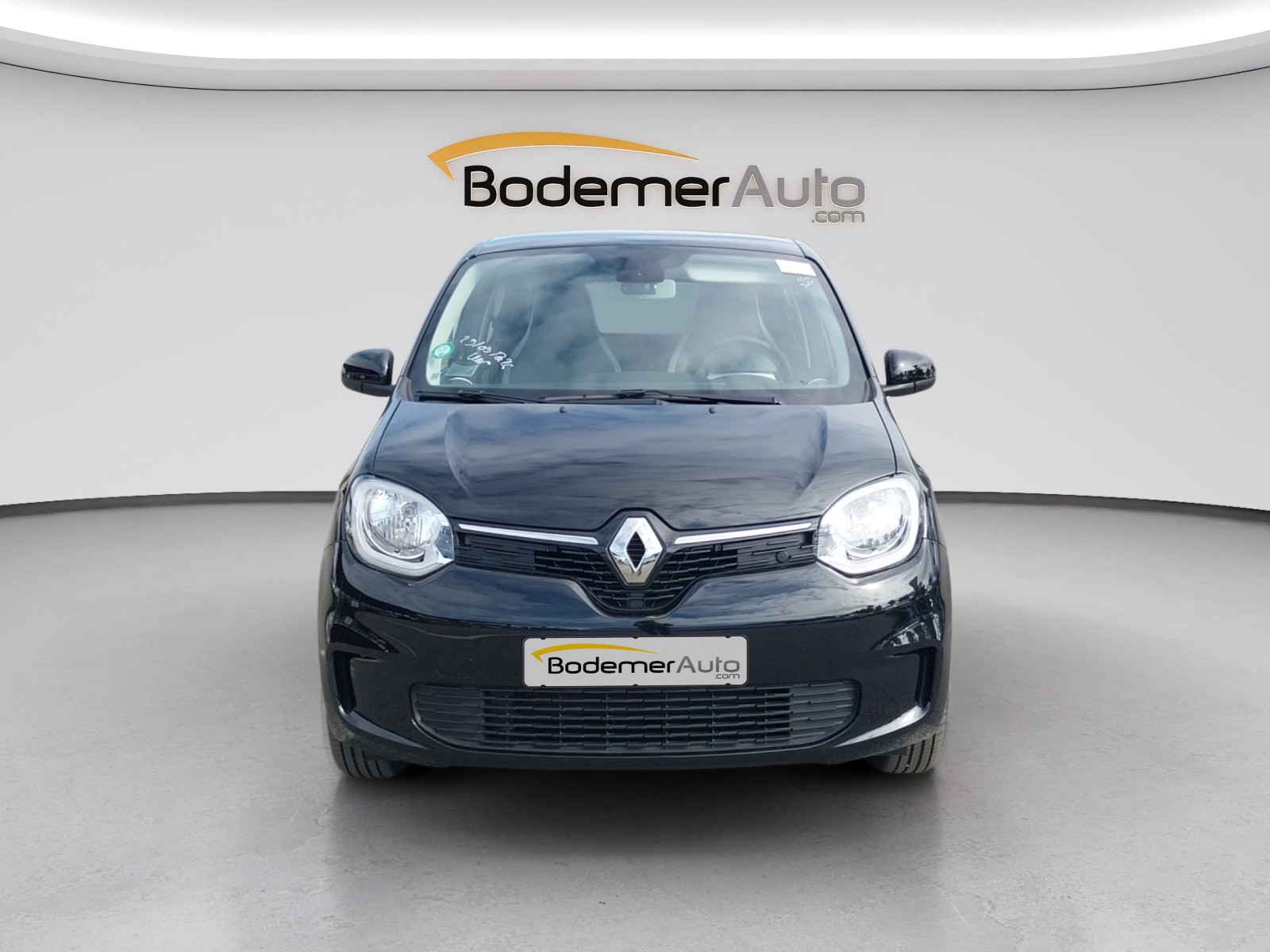 Vente en ligne Renault Twingo Electrique Twingo III E-Tech au prix de 14 990 €