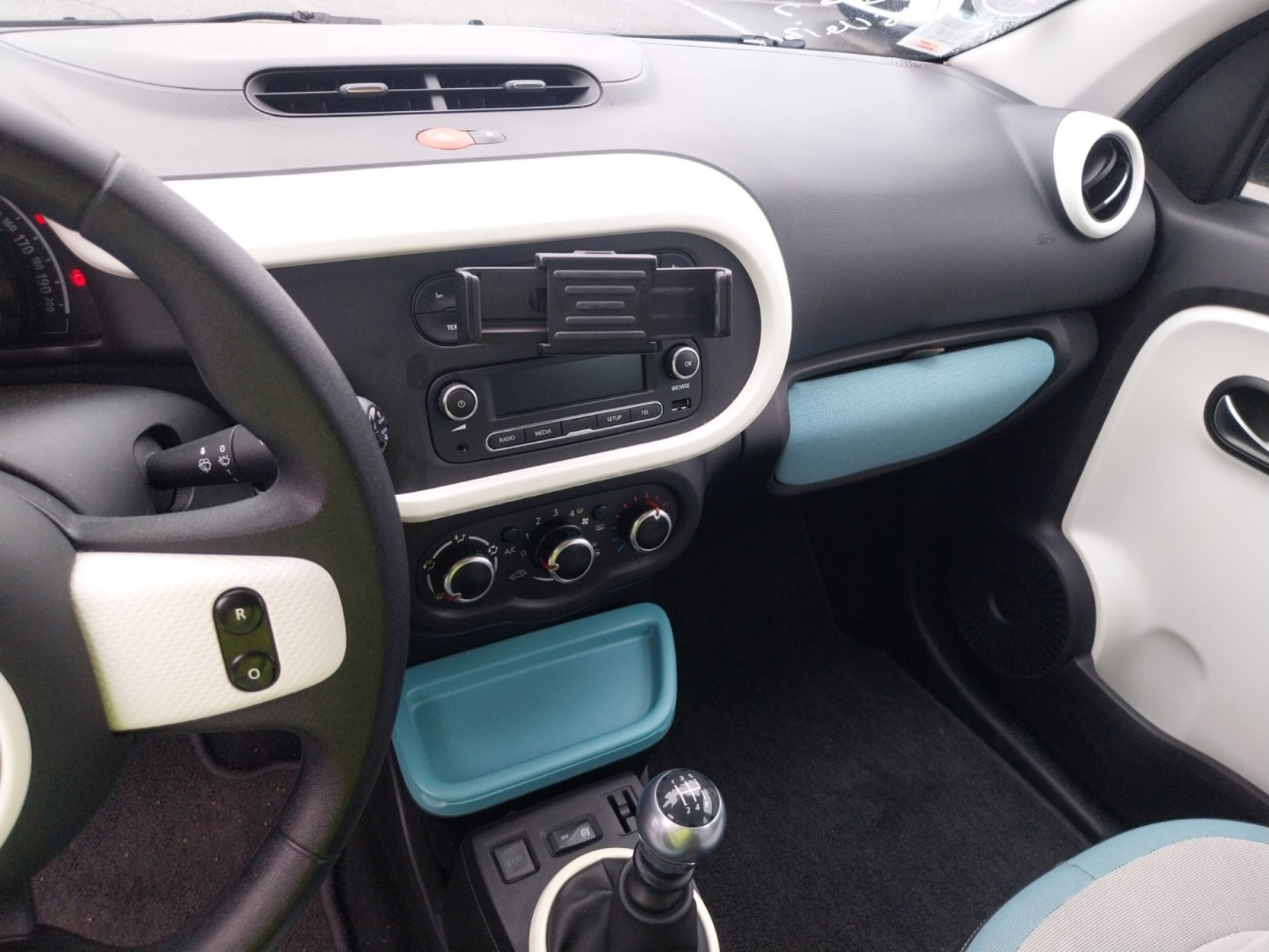Vente en ligne Renault Twingo 3  0.9 TCe 90 Energy E6C au prix de 10 990 €