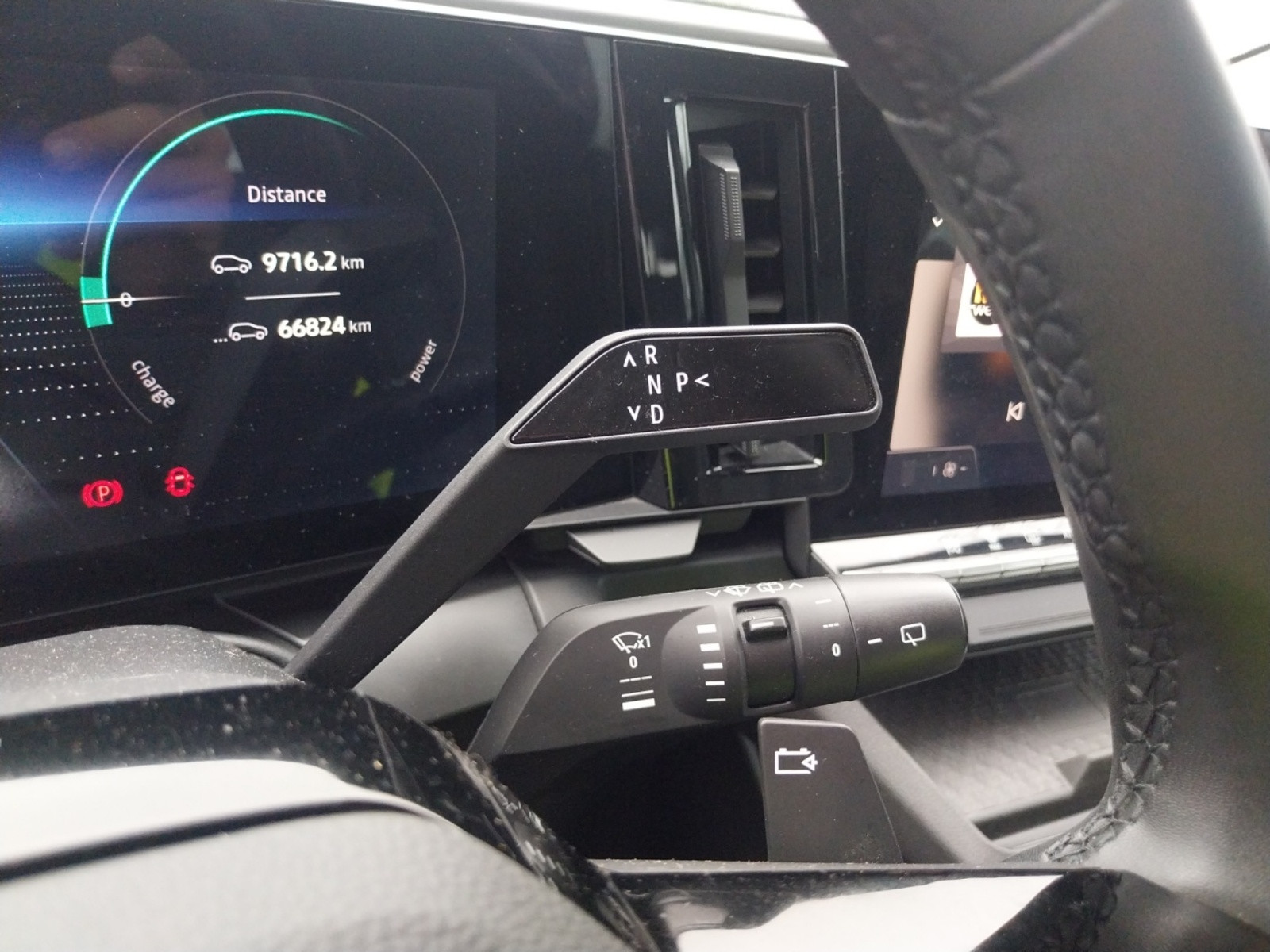 Vente en ligne Renault Megane E-Tech  EV40 130ch standard charge au prix de 19 490 €