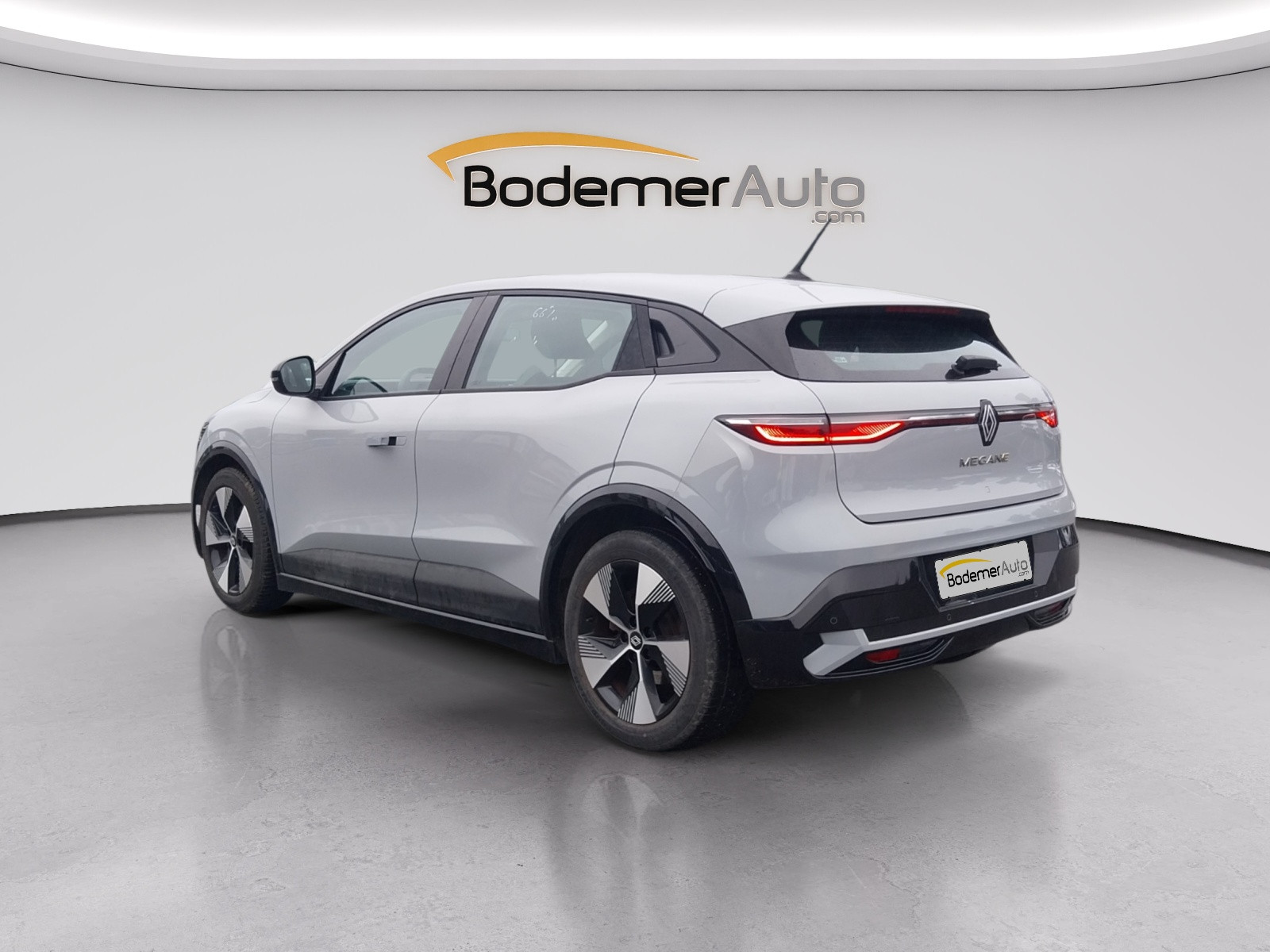 Vente en ligne Renault Megane E-Tech  EV40 130ch standard charge au prix de 19 490 €