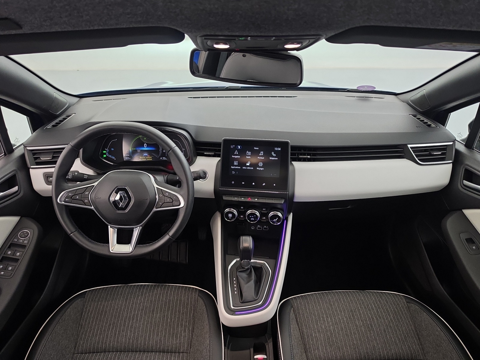 Vente en ligne Renault Clio 5 Clio E-Tech full hybrid 145 au prix de 18 990 €