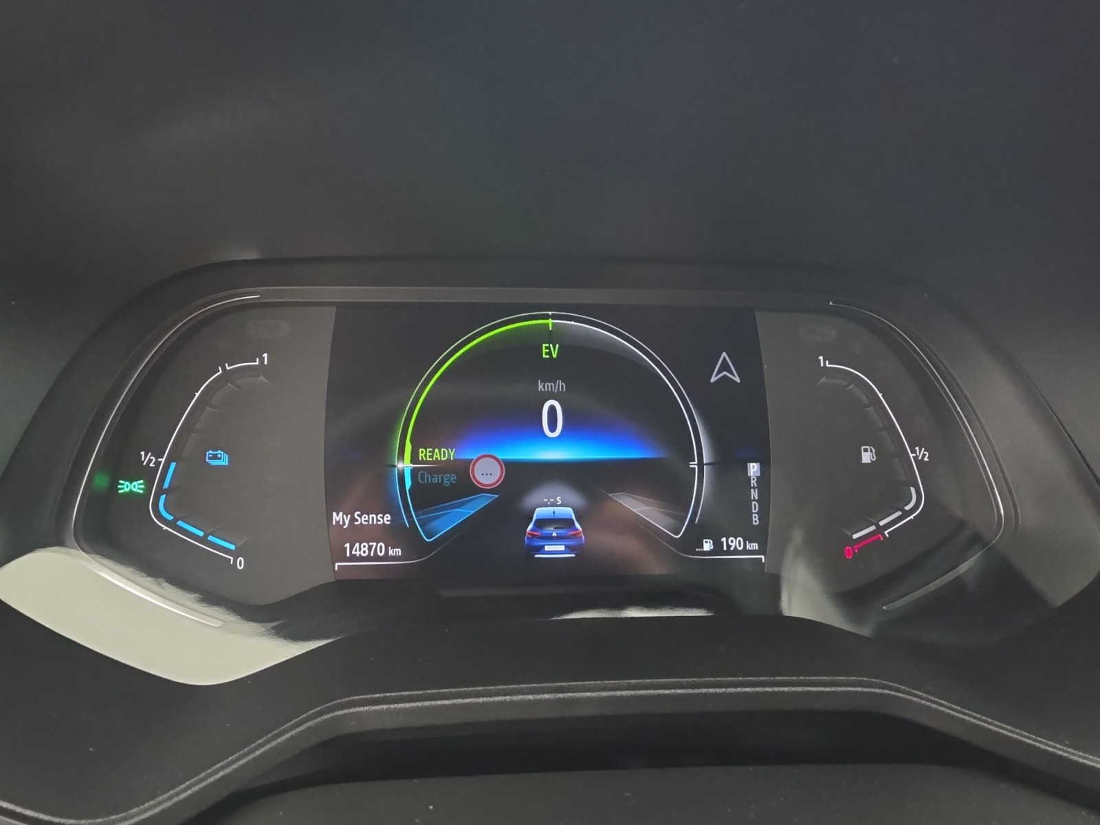 Vente en ligne Renault Clio 5 Clio E-Tech full hybrid 145 au prix de 18 990 €