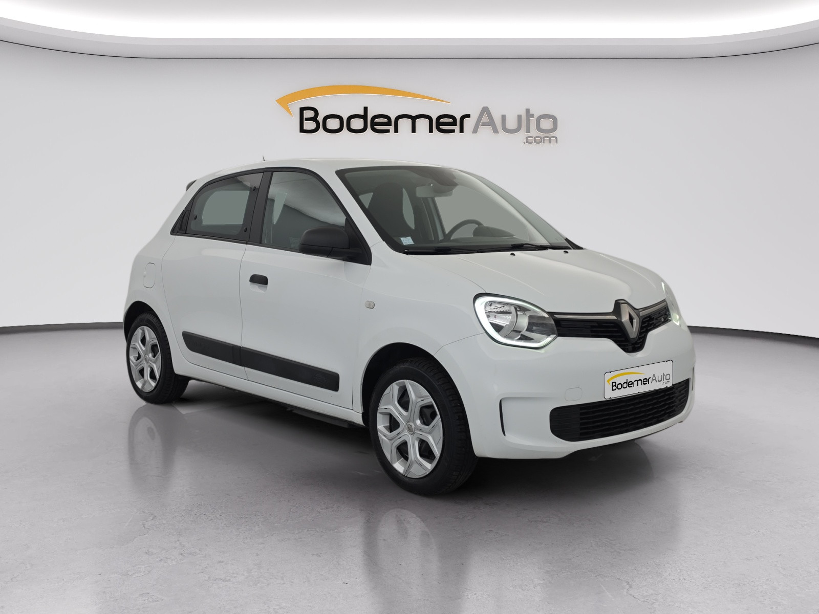 Vente en ligne Renault Twingo Electrique Twingo III E-Tech au prix de 11 990 €