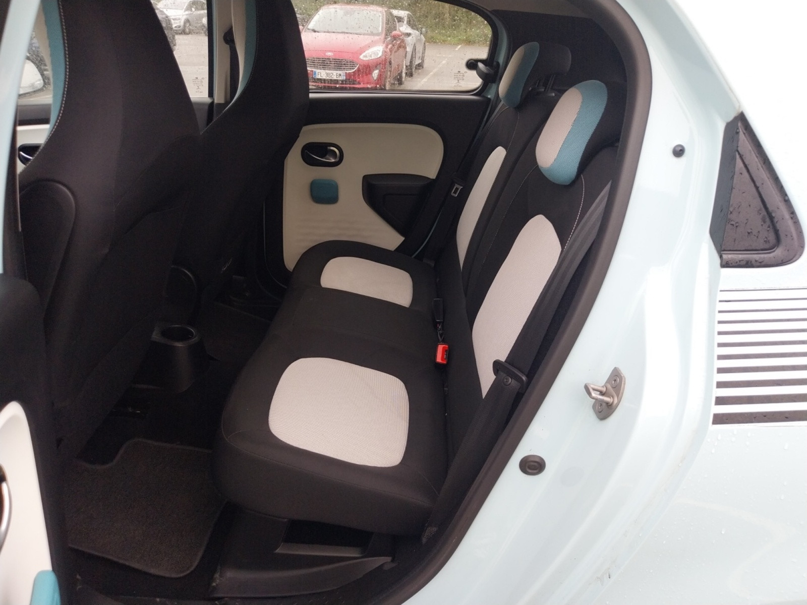 Vente en ligne Renault Twingo 3  0.9 TCe 90 Energy E6C au prix de 10 990 €