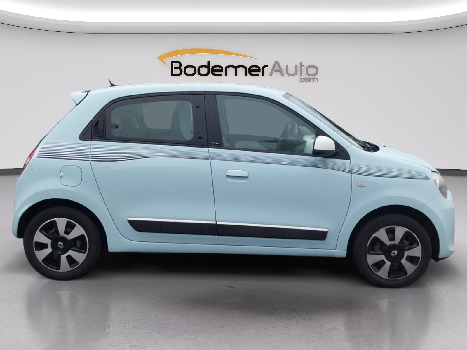 Vente en ligne Renault Twingo 3  0.9 TCe 90 Energy E6C au prix de 10 990 €
