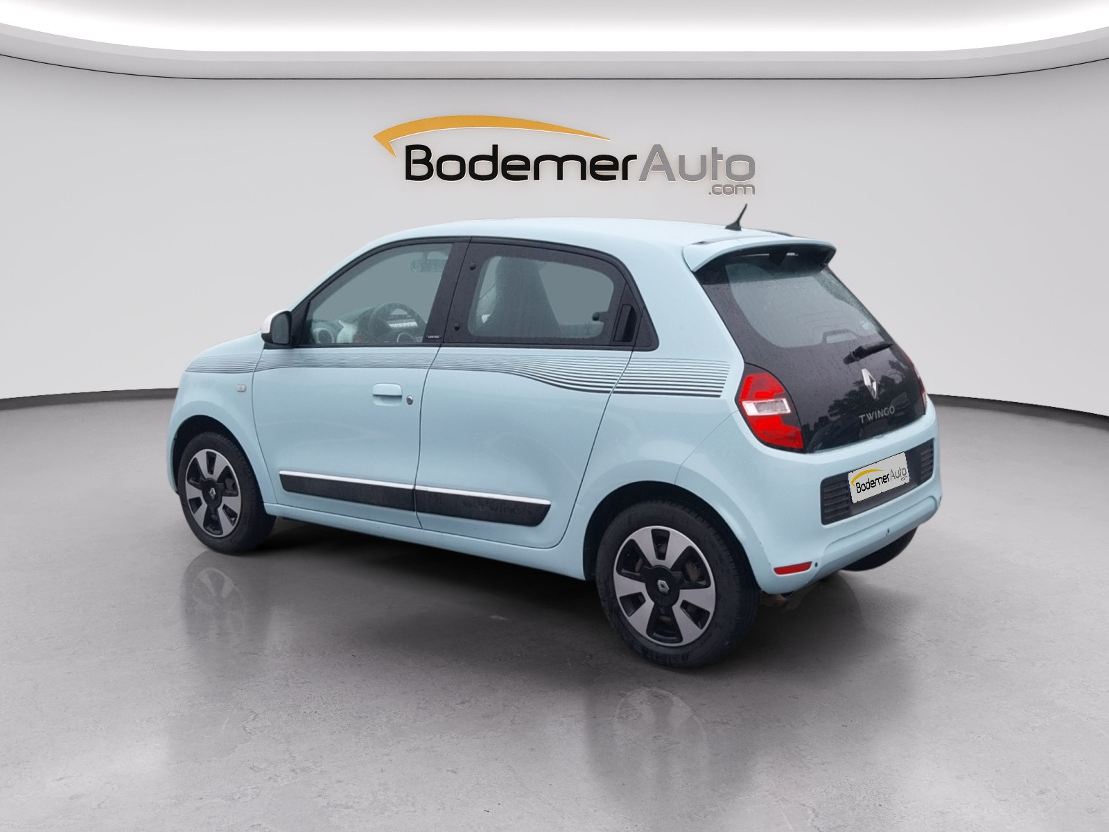 Vente en ligne Renault Twingo 3  0.9 TCe 90 Energy E6C au prix de 10 990 €