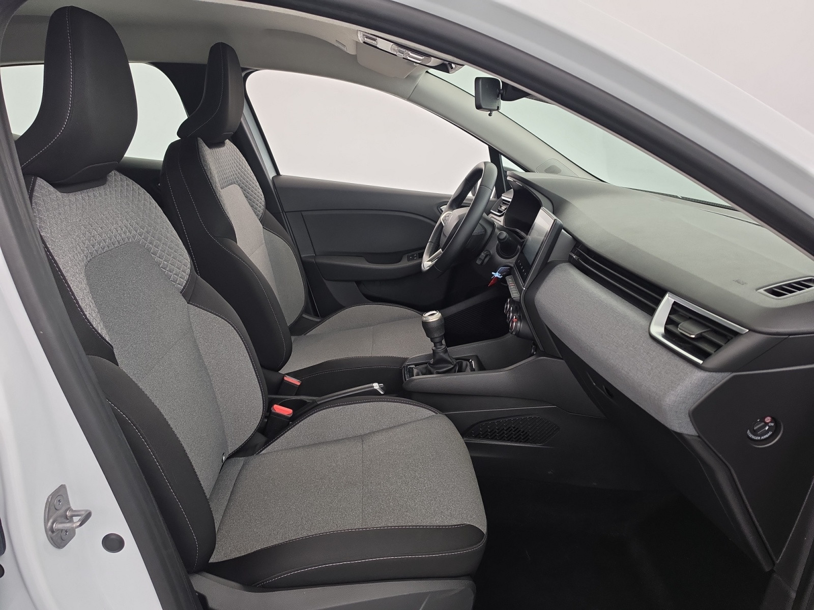 Vente en ligne Renault Clio 5 Clio TCe 90 ch GSR2 au prix de 14 990 €