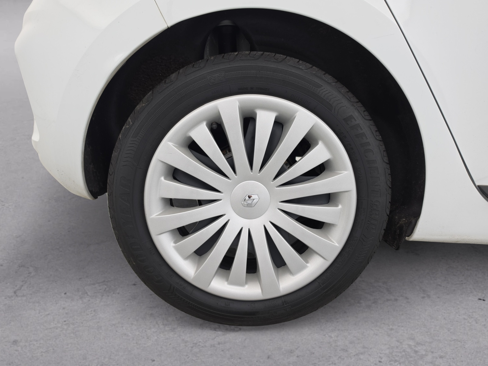 Vente en ligne Renault Clio 5 Clio TCe 90 ch GSR2 au prix de 14 990 €