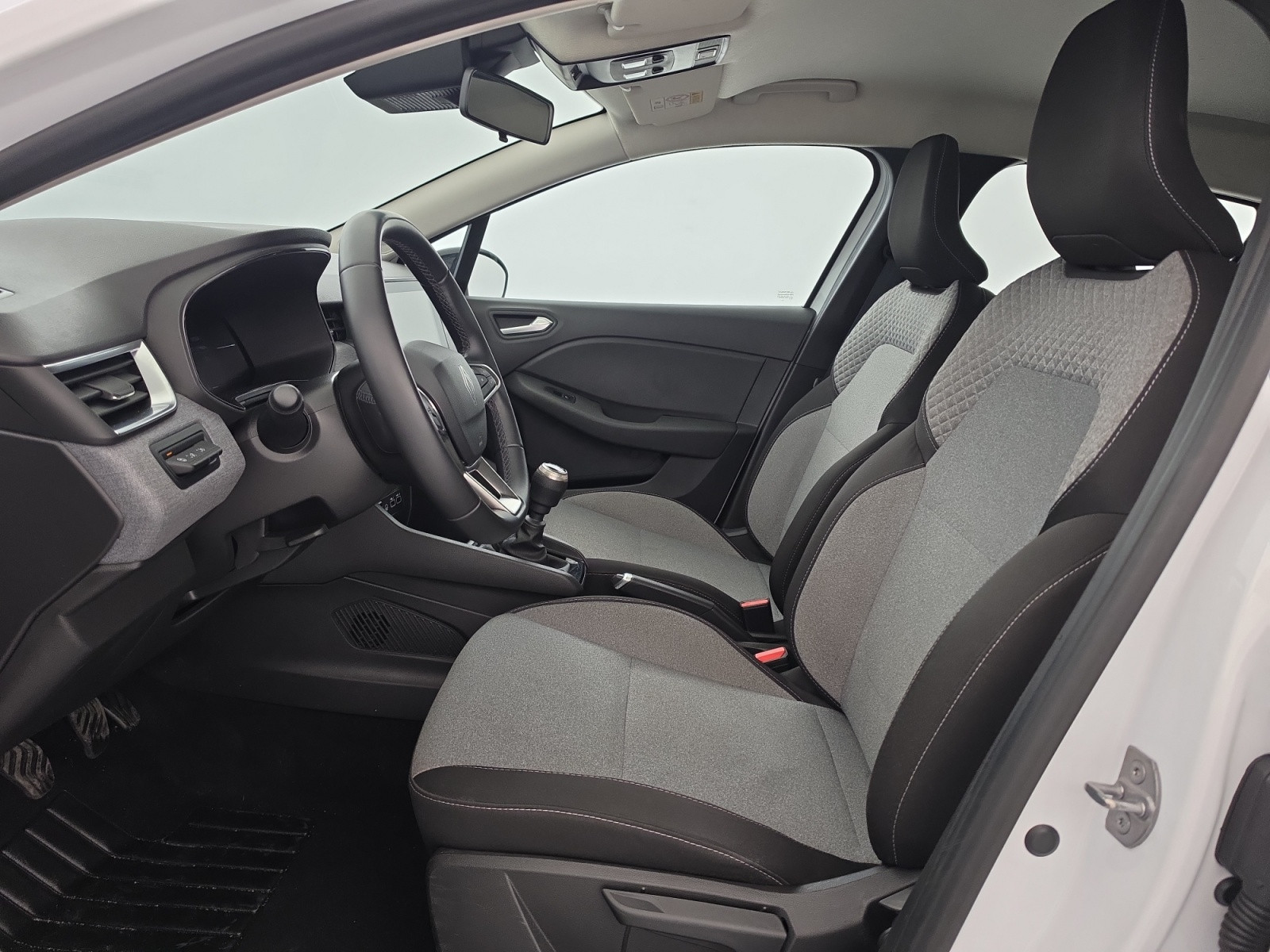 Vente en ligne Renault Clio 5 Clio TCe 90 ch GSR2 au prix de 14 990 €