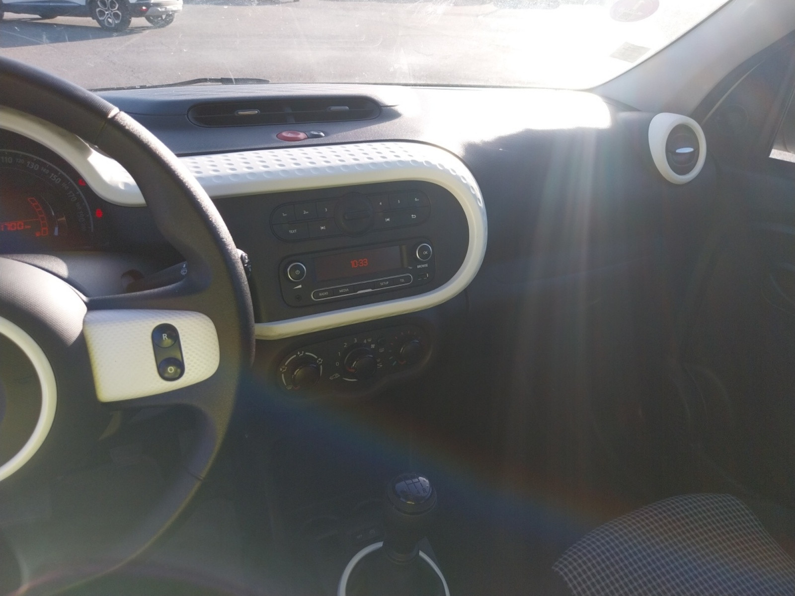 Vente en ligne Renault Twingo 3  SCe 65 au prix de 9 490 €