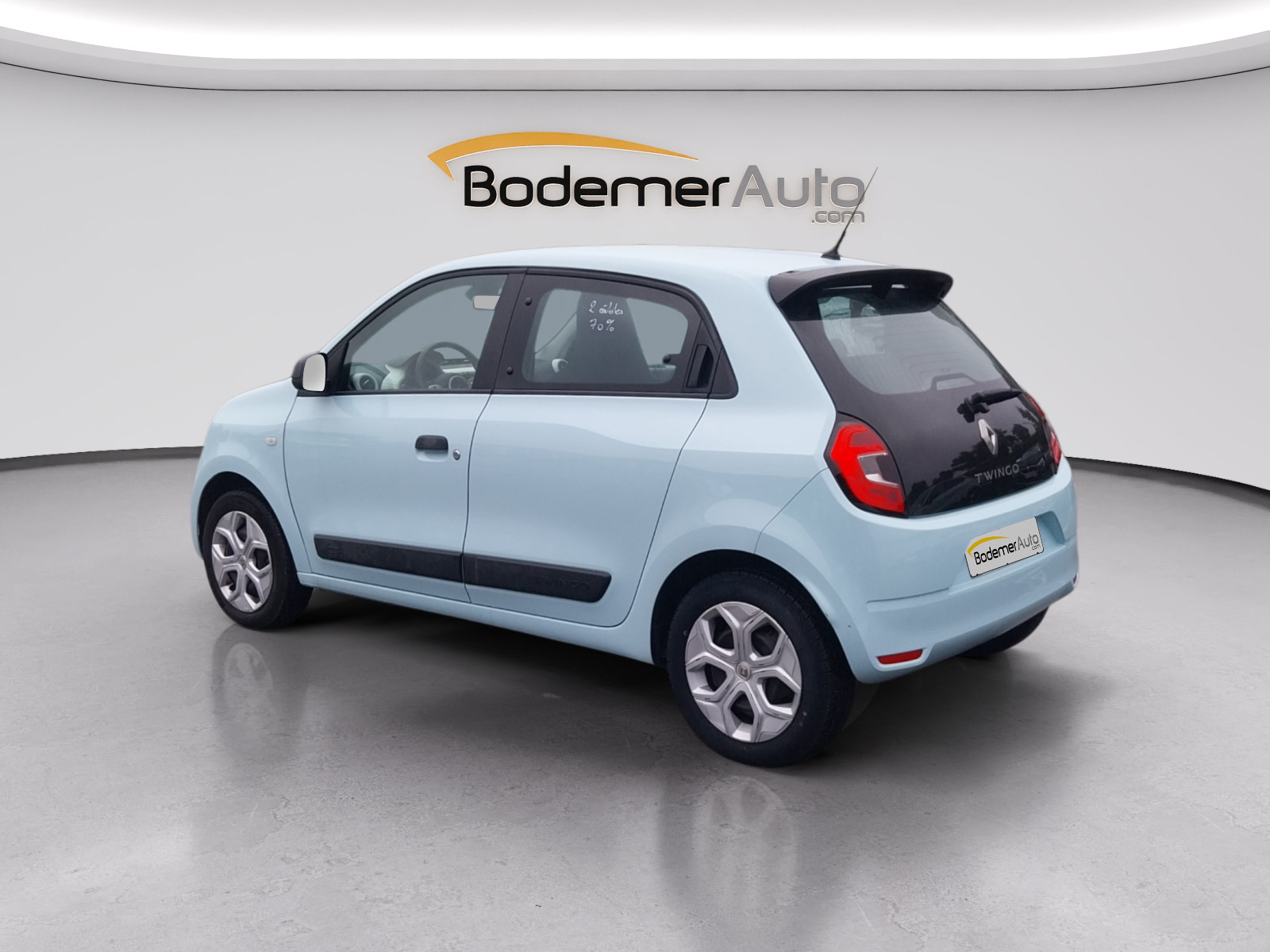 Vente en ligne Renault Twingo Electrique Twingo III E-Tech au prix de 12 990 €
