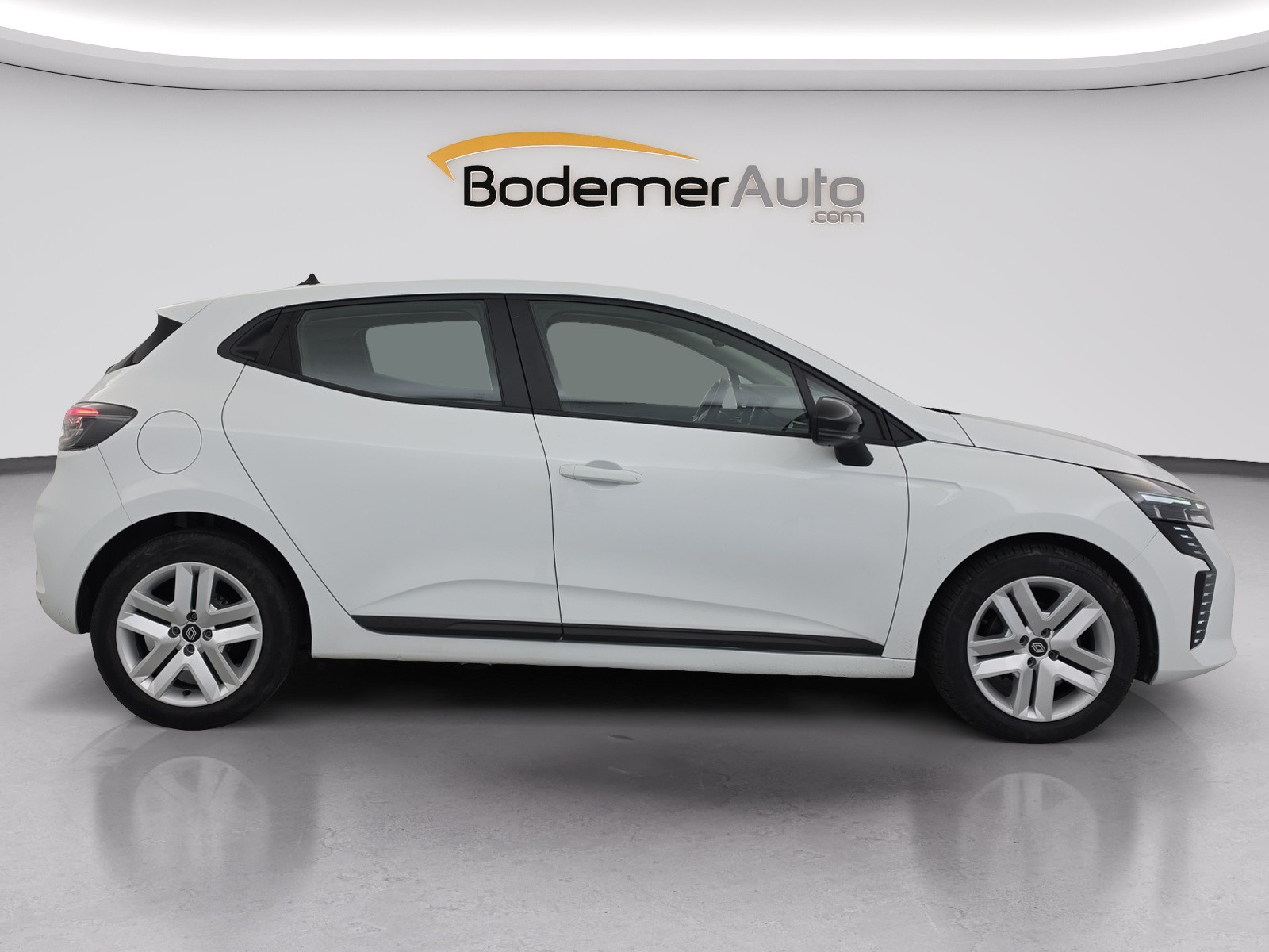 Vente en ligne Renault Clio 5 Clio SCe 65 au prix de 12 990 €