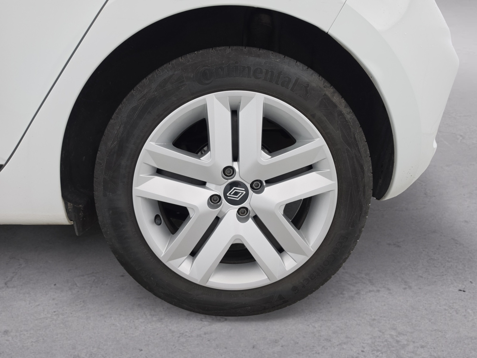 Vente en ligne Renault Clio 5 Clio SCe 65 au prix de 12 990 €