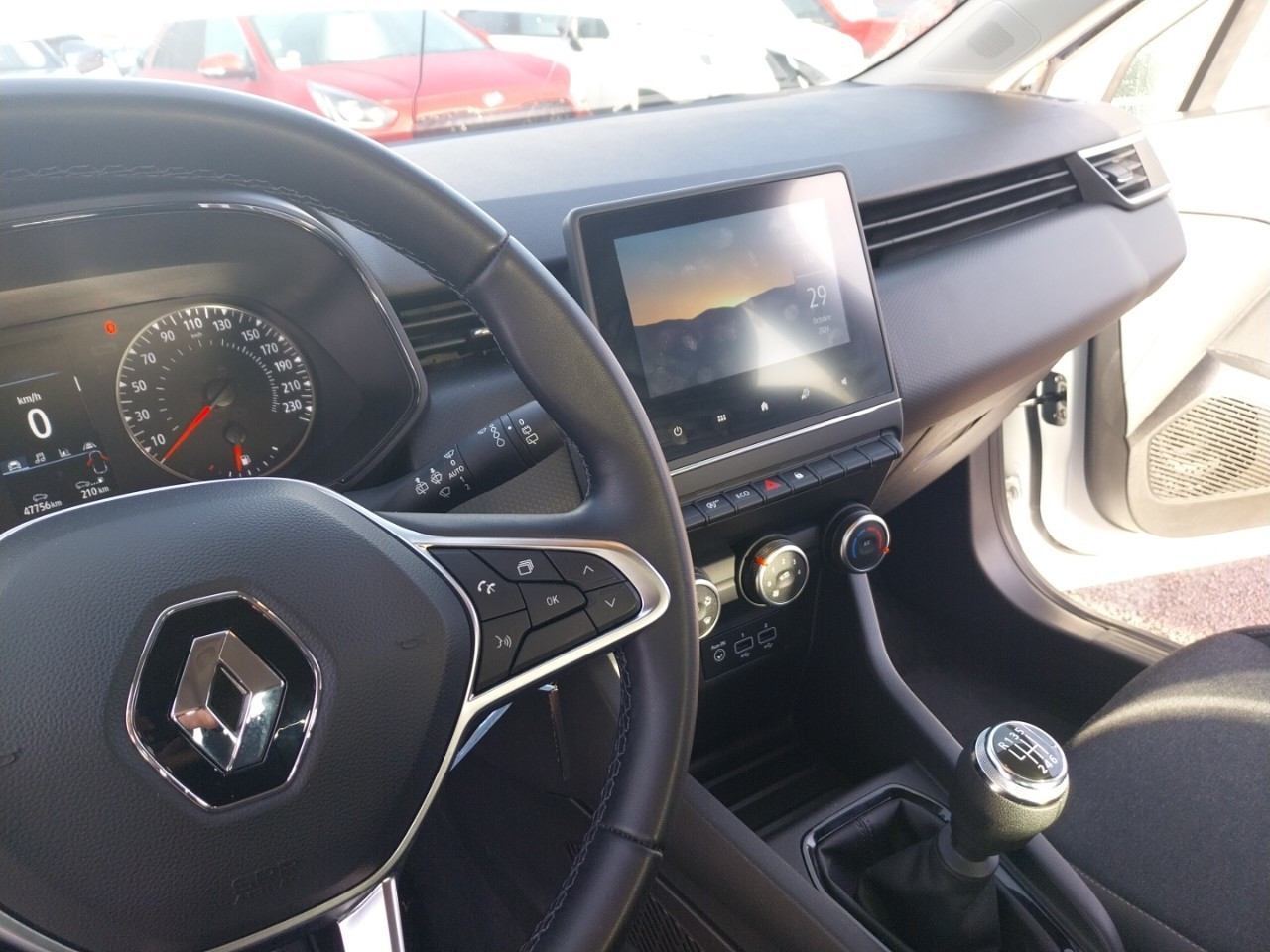 Vente en ligne Renault Clio 5 Clio TCe 90 au prix de 13 990 €