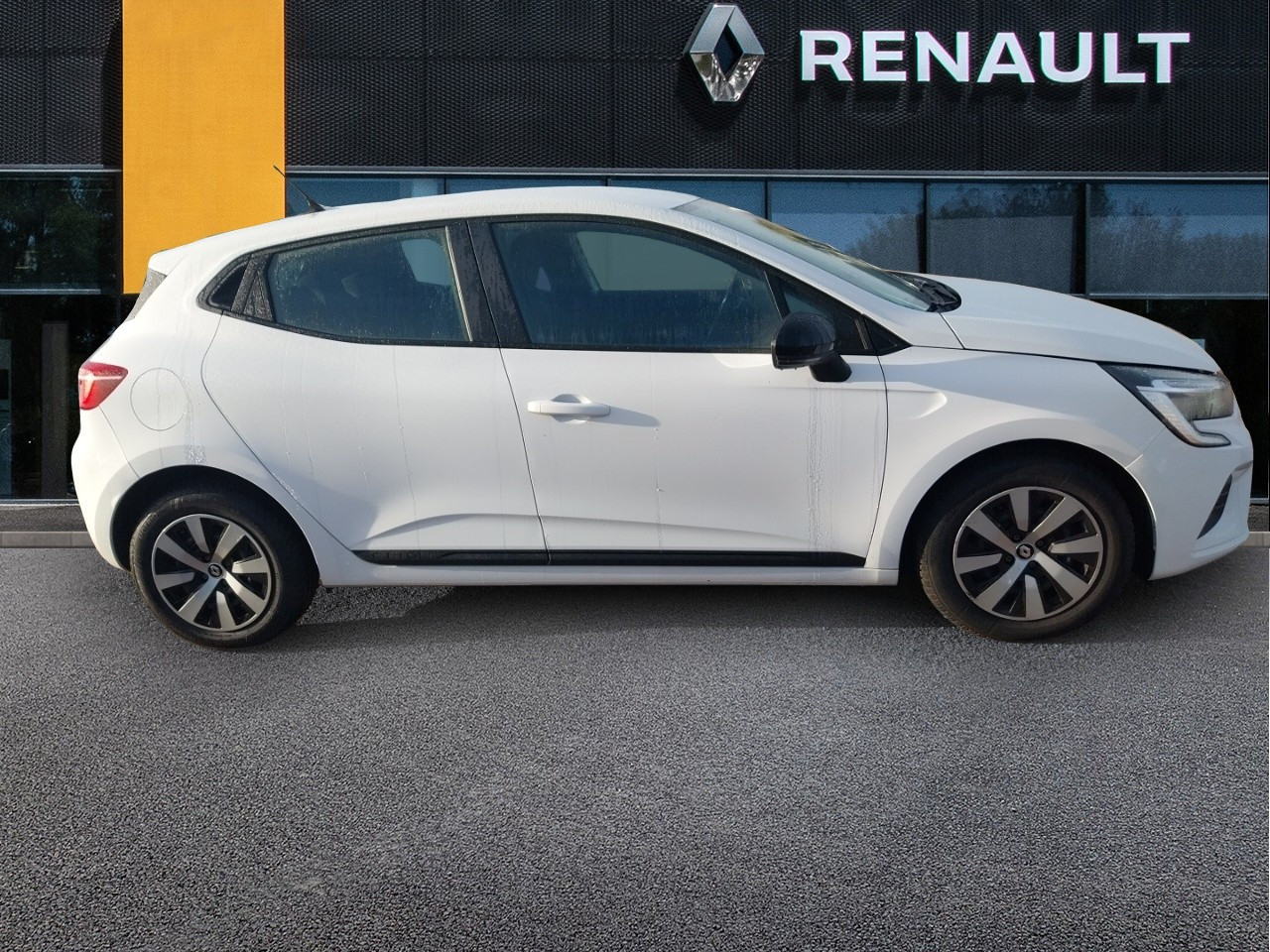 Vente en ligne Renault Clio 5 Clio TCe 90 au prix de 13 990 €