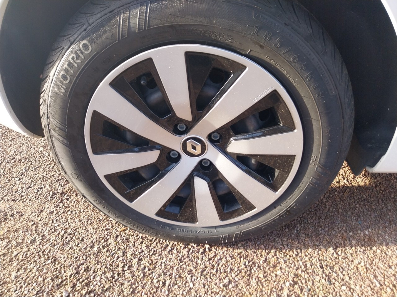 Vente en ligne Renault Clio 5 Clio TCe 90 au prix de 13 990 €