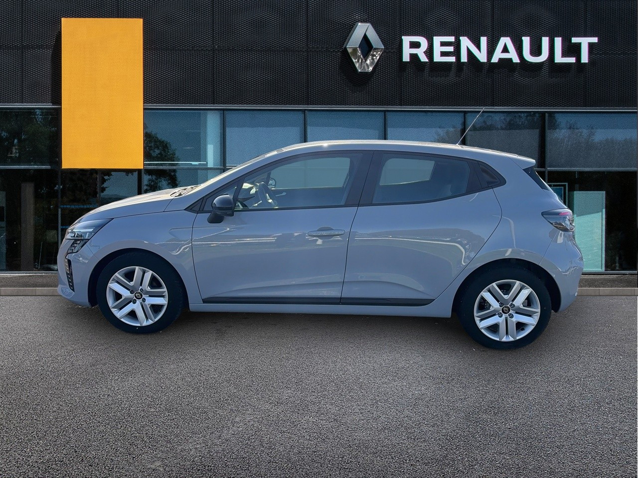 Vente en ligne Renault Clio 5 Clio TCe 90 ch GSR2 au prix de 16 490 €