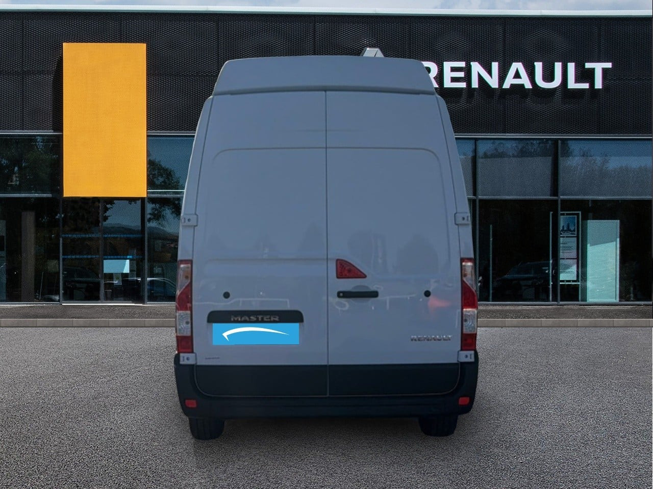 Vente en ligne Renault Master Fourgon MASTER FGN TRAC F3500 L3H3 BLUE DCI 135 au prix de 24 290 €