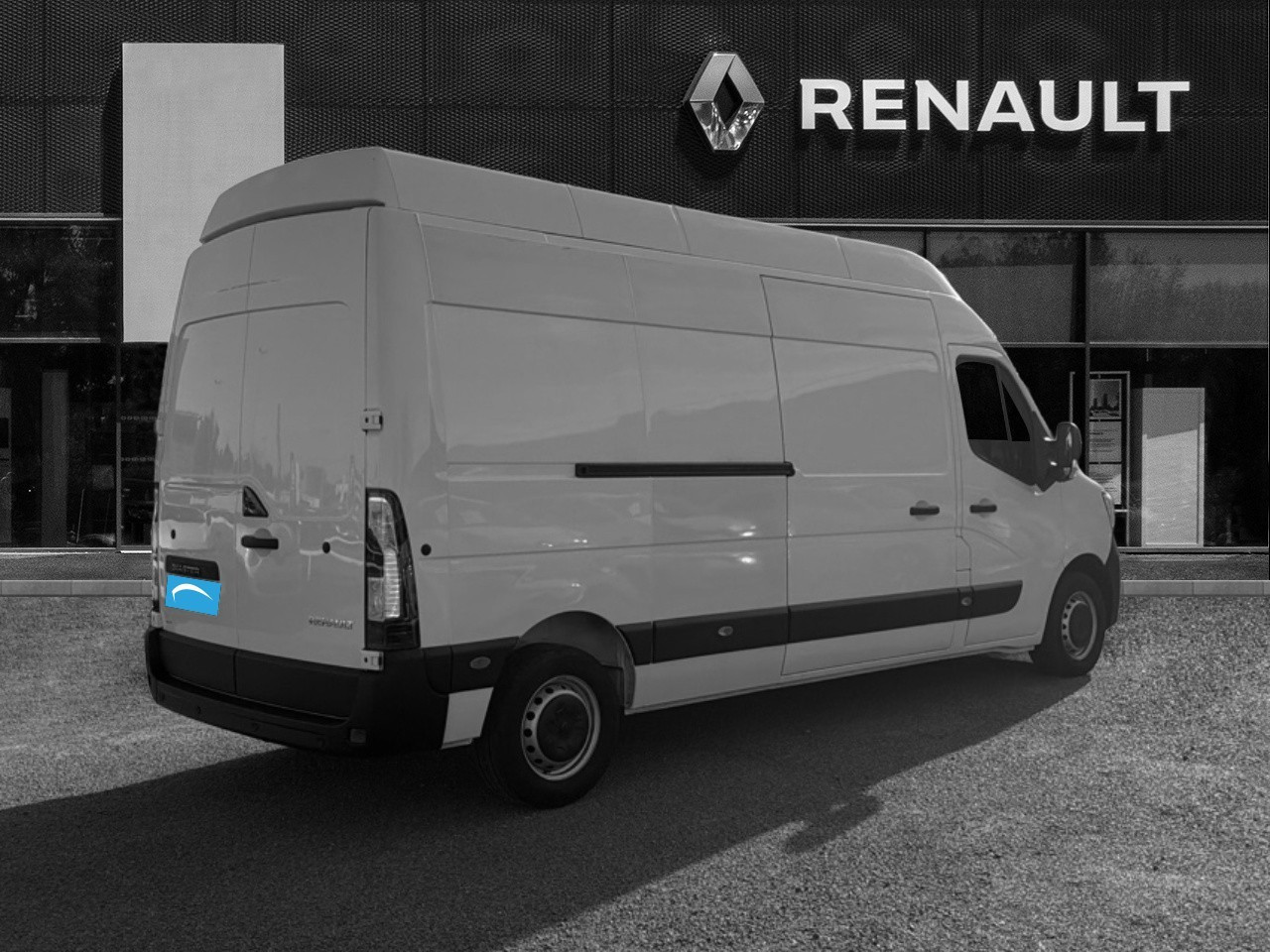 Vente en ligne Renault Master Fourgon MASTER FGN TRAC F3500 L3H3 BLUE DCI 135 au prix de 24 290 €