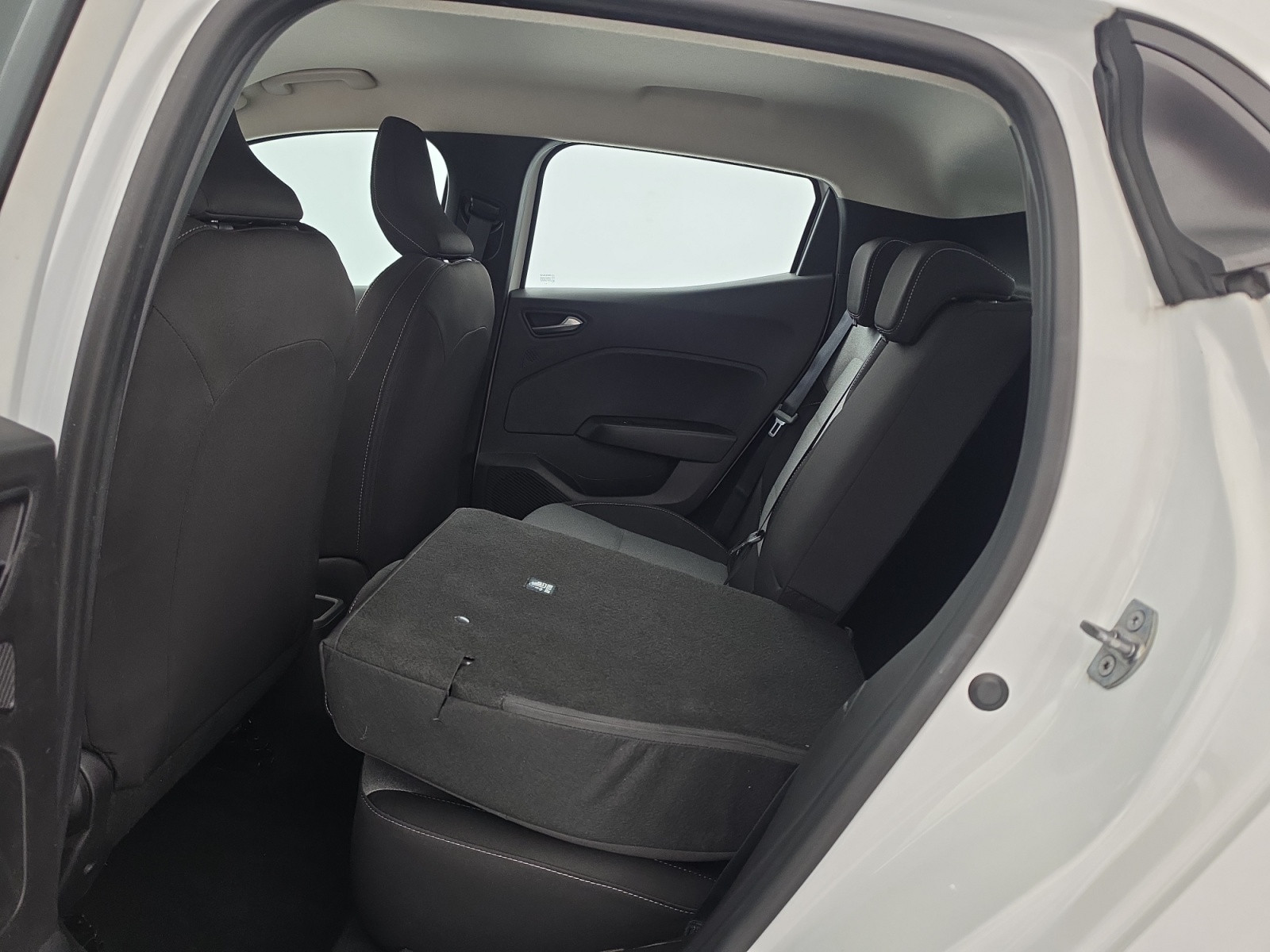 Vente en ligne Renault Clio 5 Clio SCe 65 au prix de 12 990 €