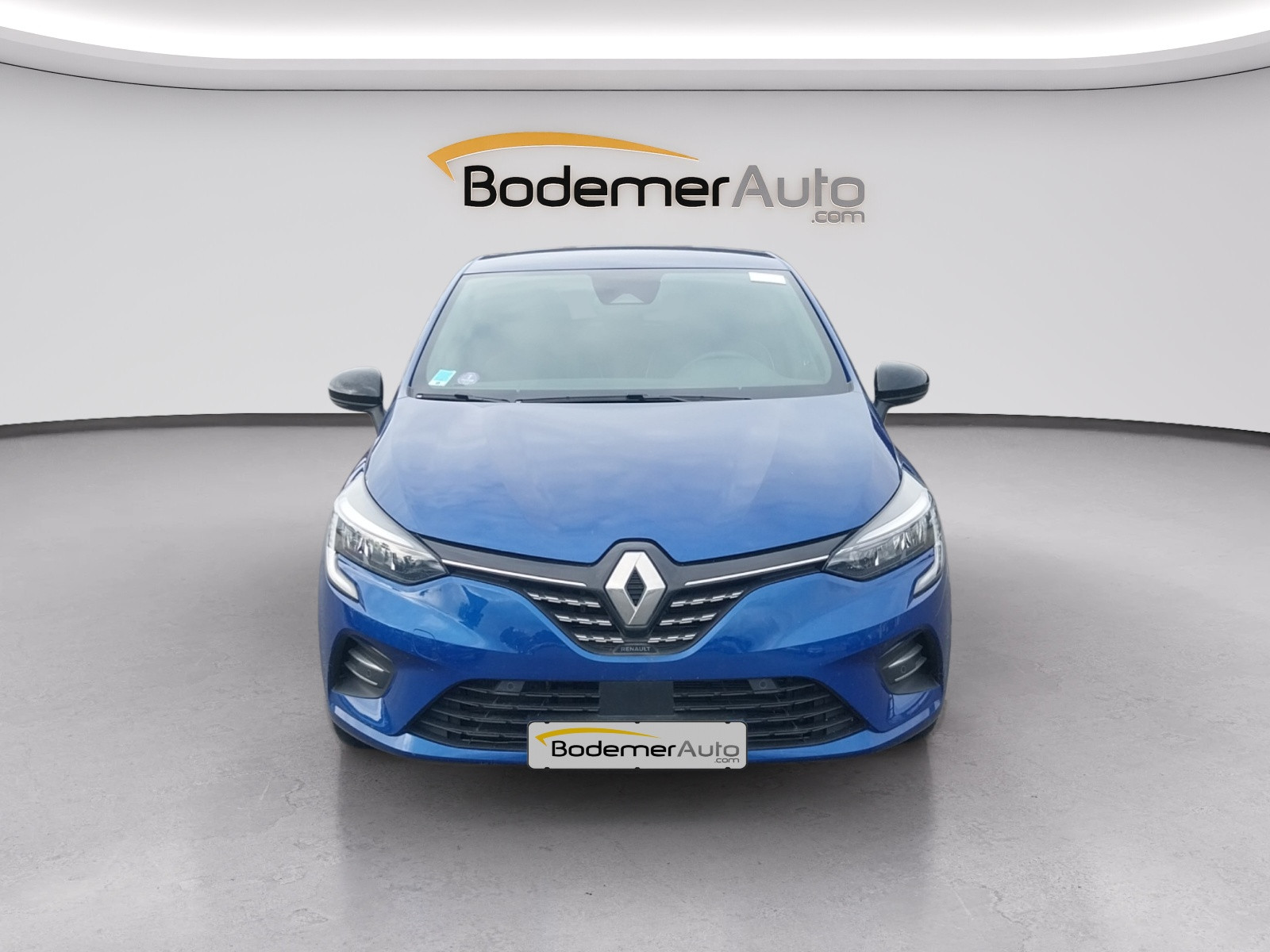 Vente en ligne Renault Clio 5 Clio E-Tech full hybrid 145 au prix de 18 990 €