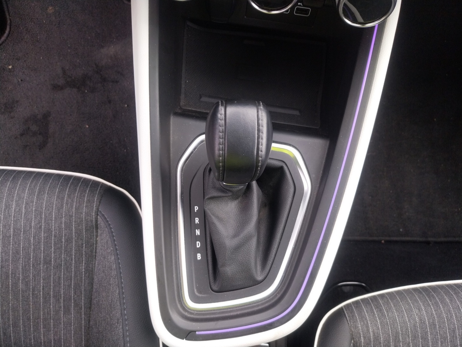 Vente en ligne Renault Clio 5 Clio E-Tech full hybrid 145 au prix de 18 990 €