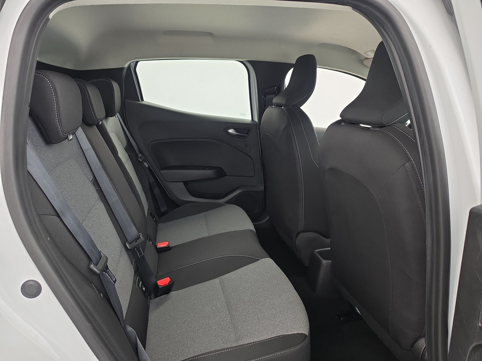 Vente en ligne Renault Clio 5 Clio SCe 65 au prix de 12 990 €