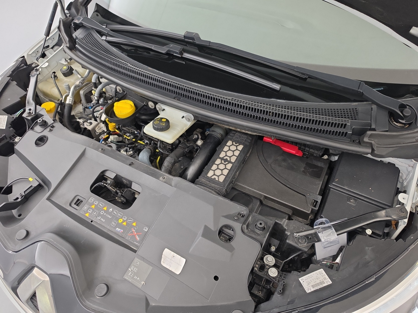 Vente en ligne Renault Scenic 4 Scenic Blue dCi 120 EDC au prix de 14 990 €