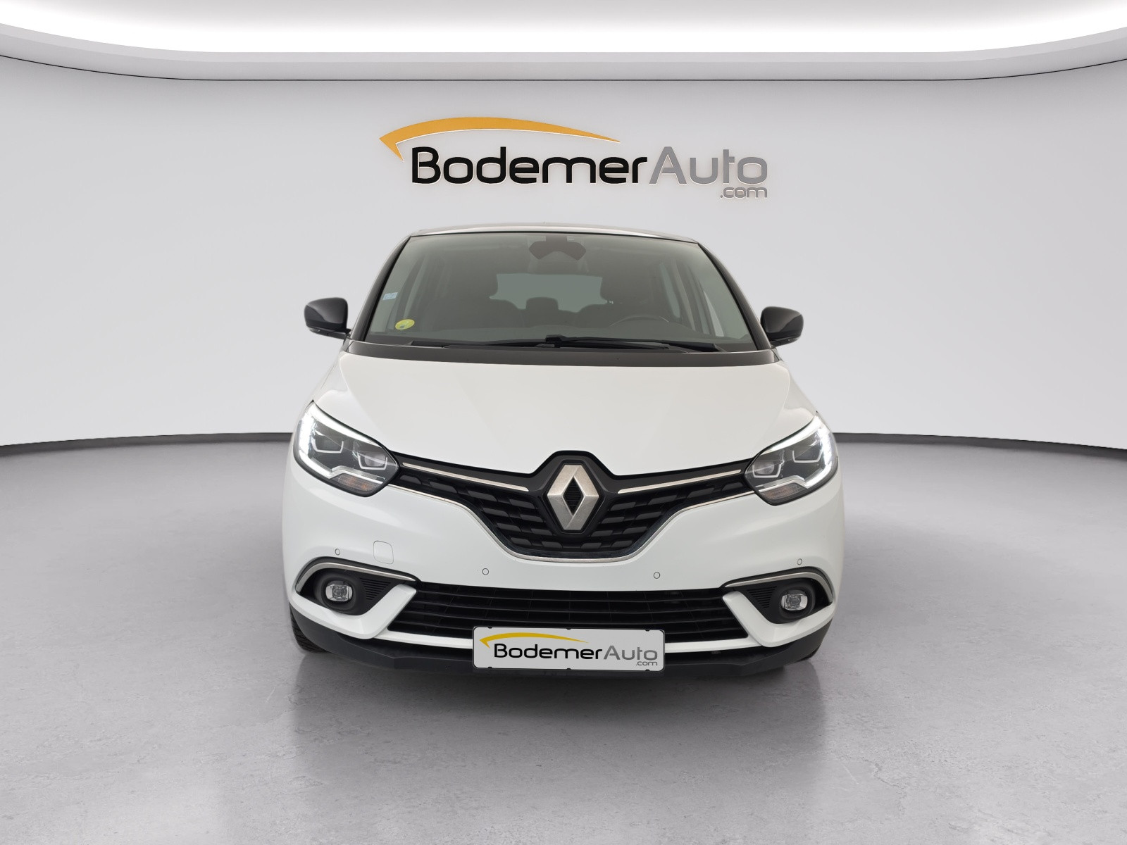 Vente en ligne Renault Scenic 4 Scenic Blue dCi 120 EDC au prix de 14 990 €