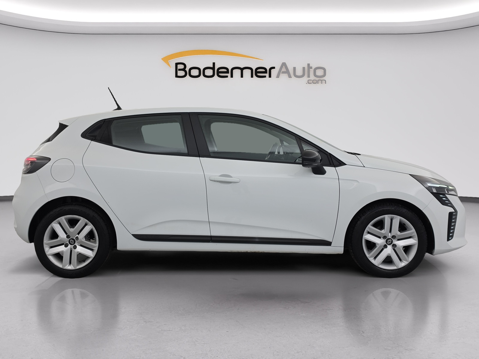 Vente en ligne Renault Clio 5 Clio SCe 65 au prix de 12 990 €