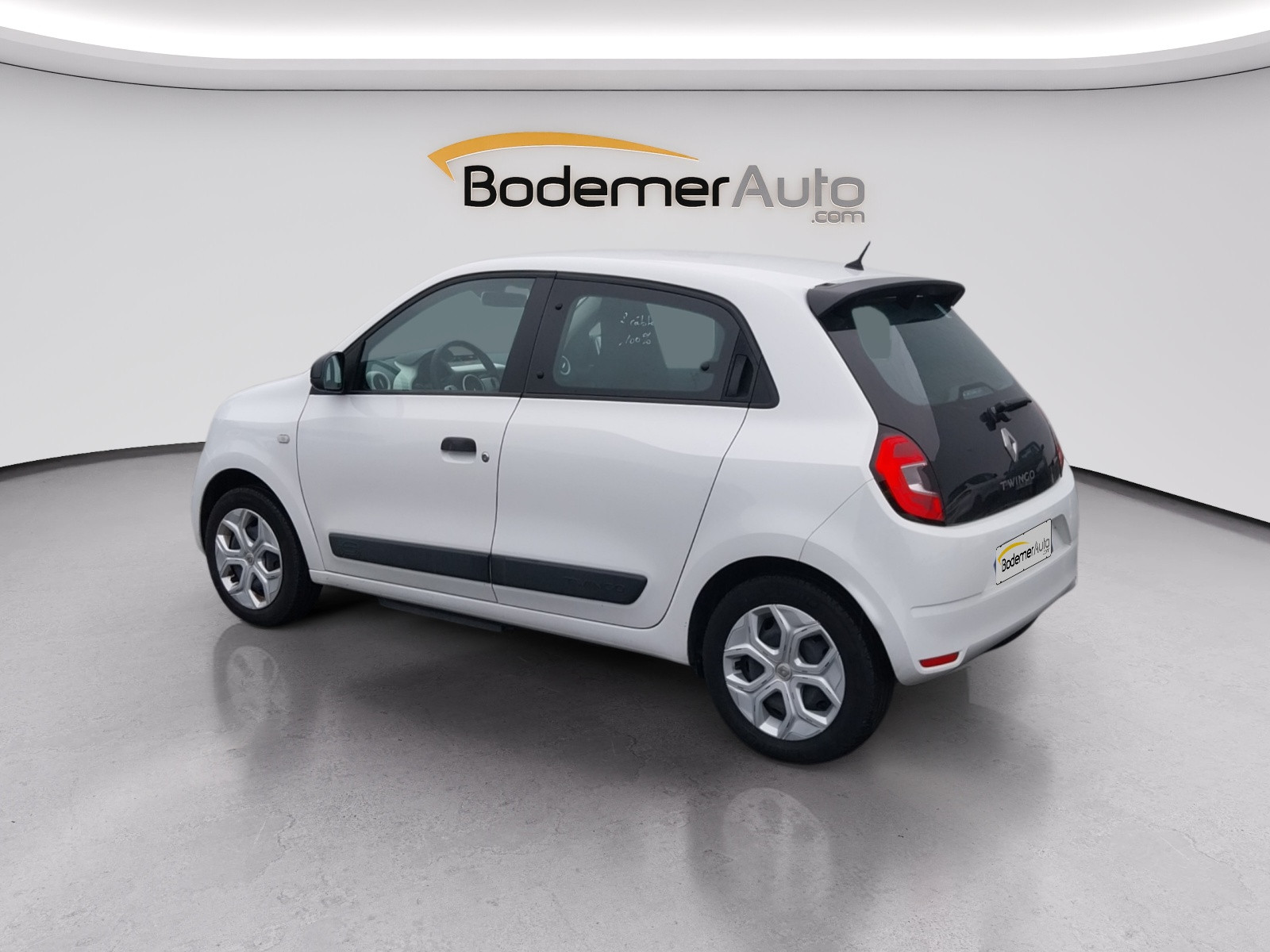 Vente en ligne Renault Twingo Electrique Twingo III E-Tech au prix de 11 990 €