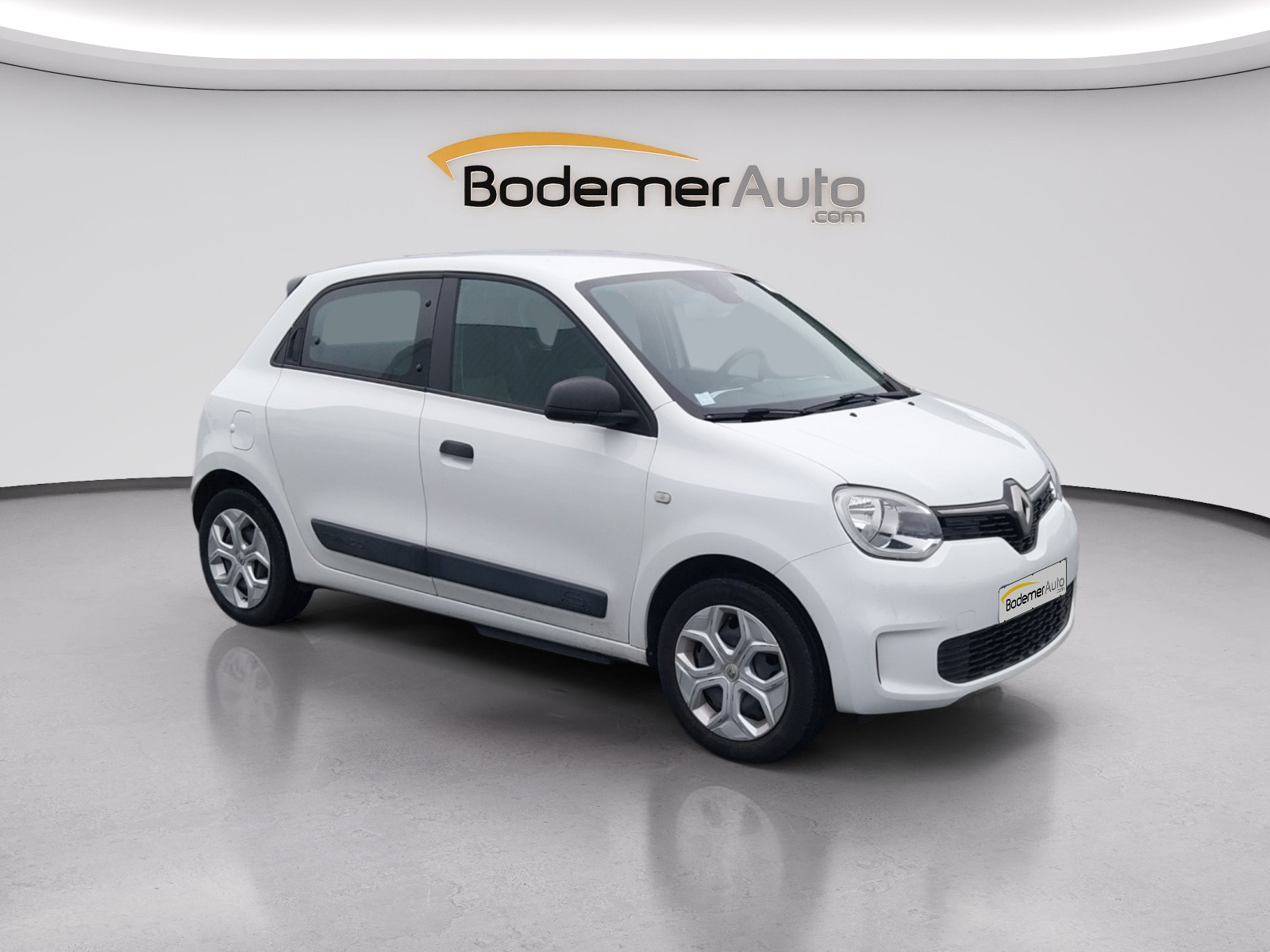 Vente en ligne Renault Twingo Electrique Twingo III E-Tech au prix de 11 990 €