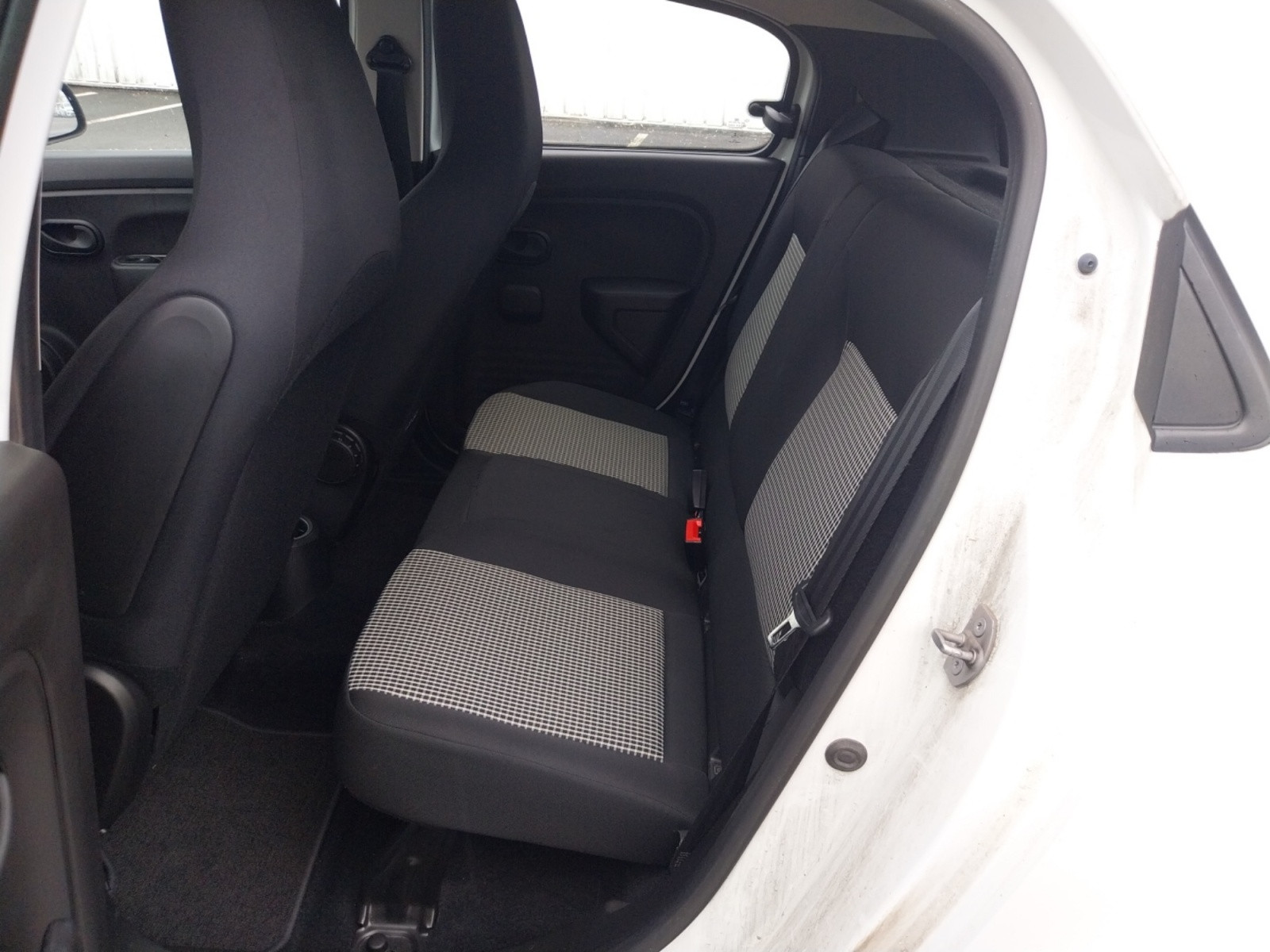 Vente en ligne Renault Twingo Electrique Twingo III E-Tech au prix de 11 990 €