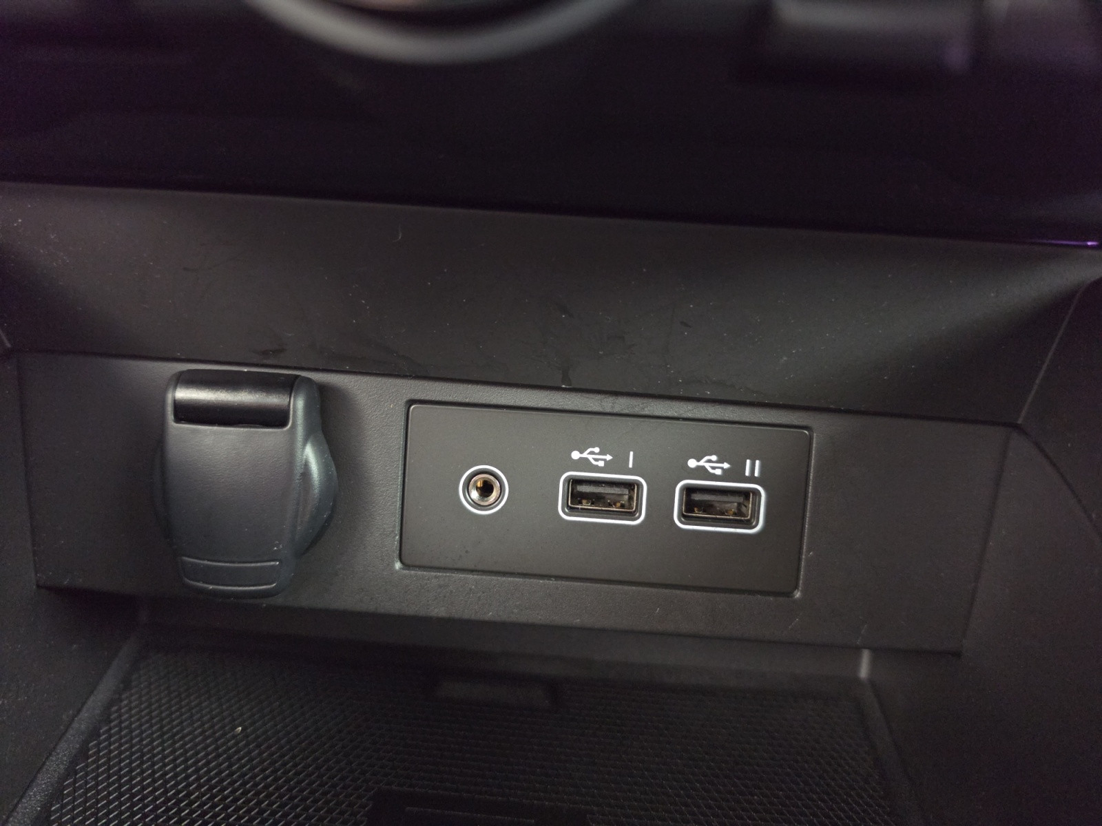 Vente en ligne Renault Clio 5 Clio E-Tech full hybrid 145 au prix de 17 390 €