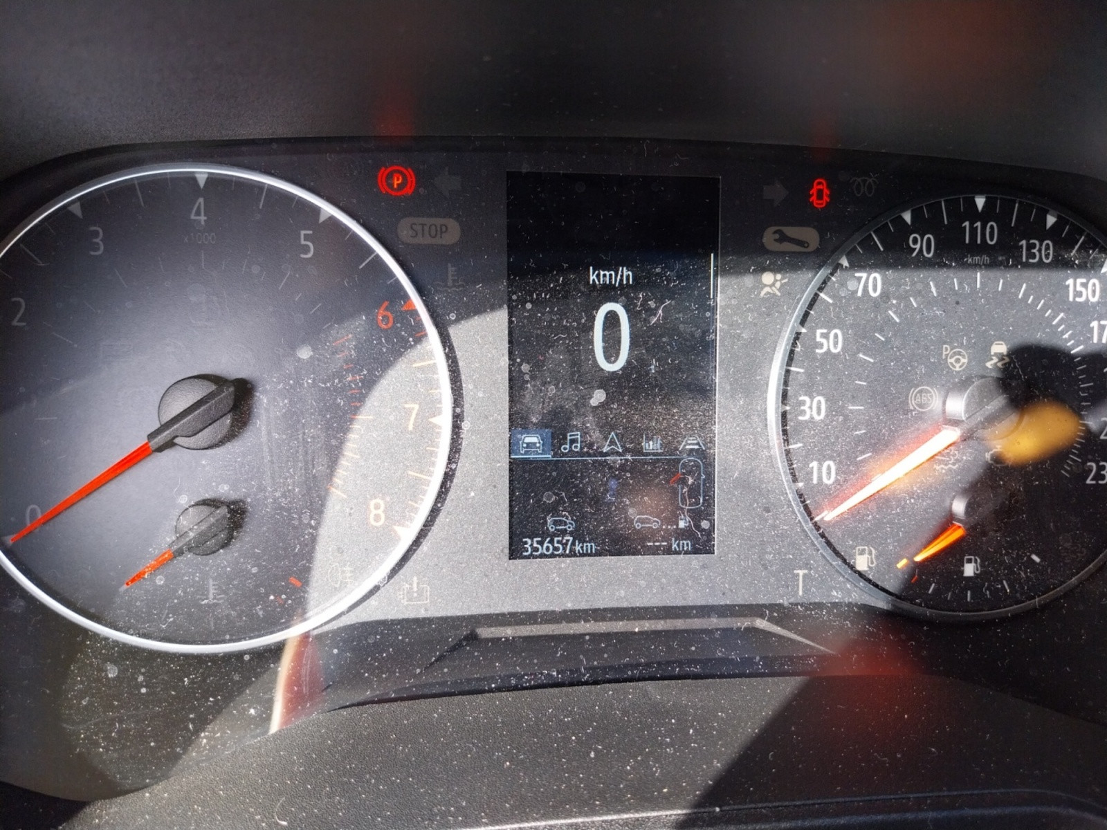 Vente en ligne Renault Clio 5 Clio TCe 90 au prix de 14 490 €