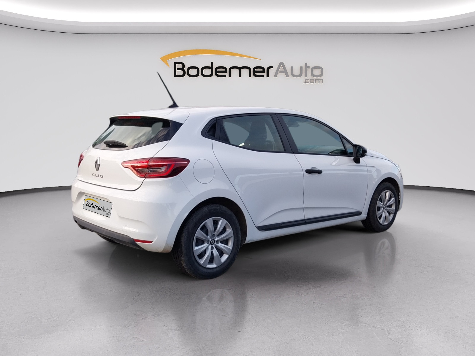 Vente en ligne Renault Clio 5 Clio SCe 65 au prix de 12 490 €